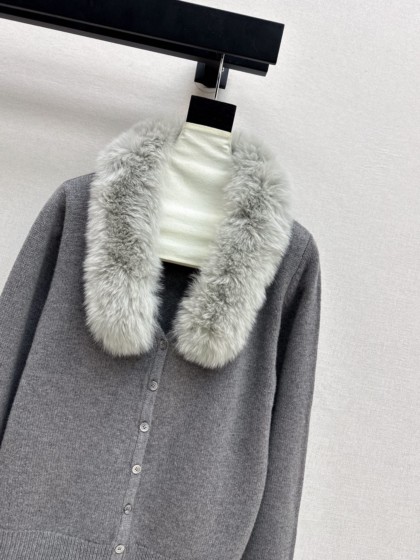 🔥HOT🔥25SS New popular series fox fur stitching V-neck jacket
