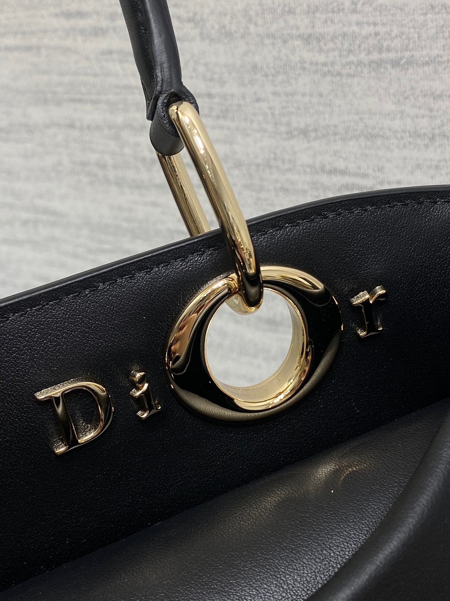 26SS latest bow handbag