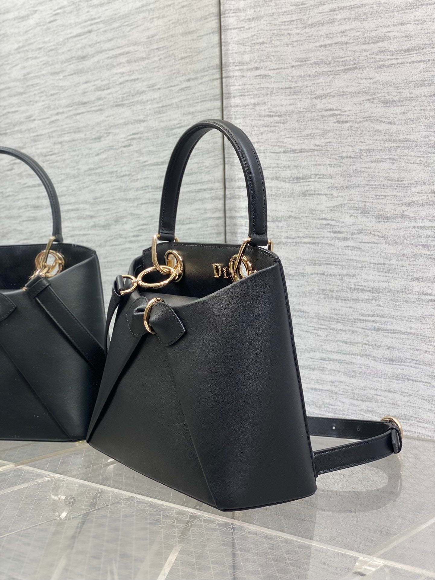 26SS latest bow handbag
