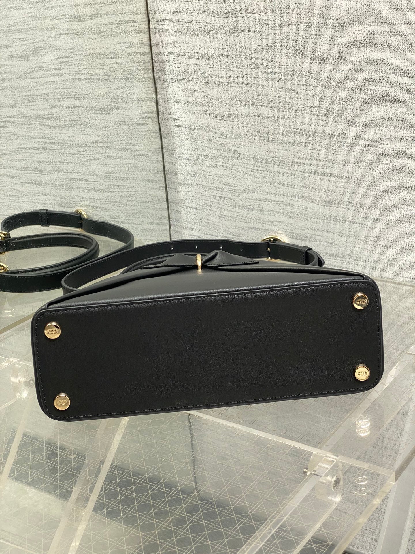 26SS latest bow handbag