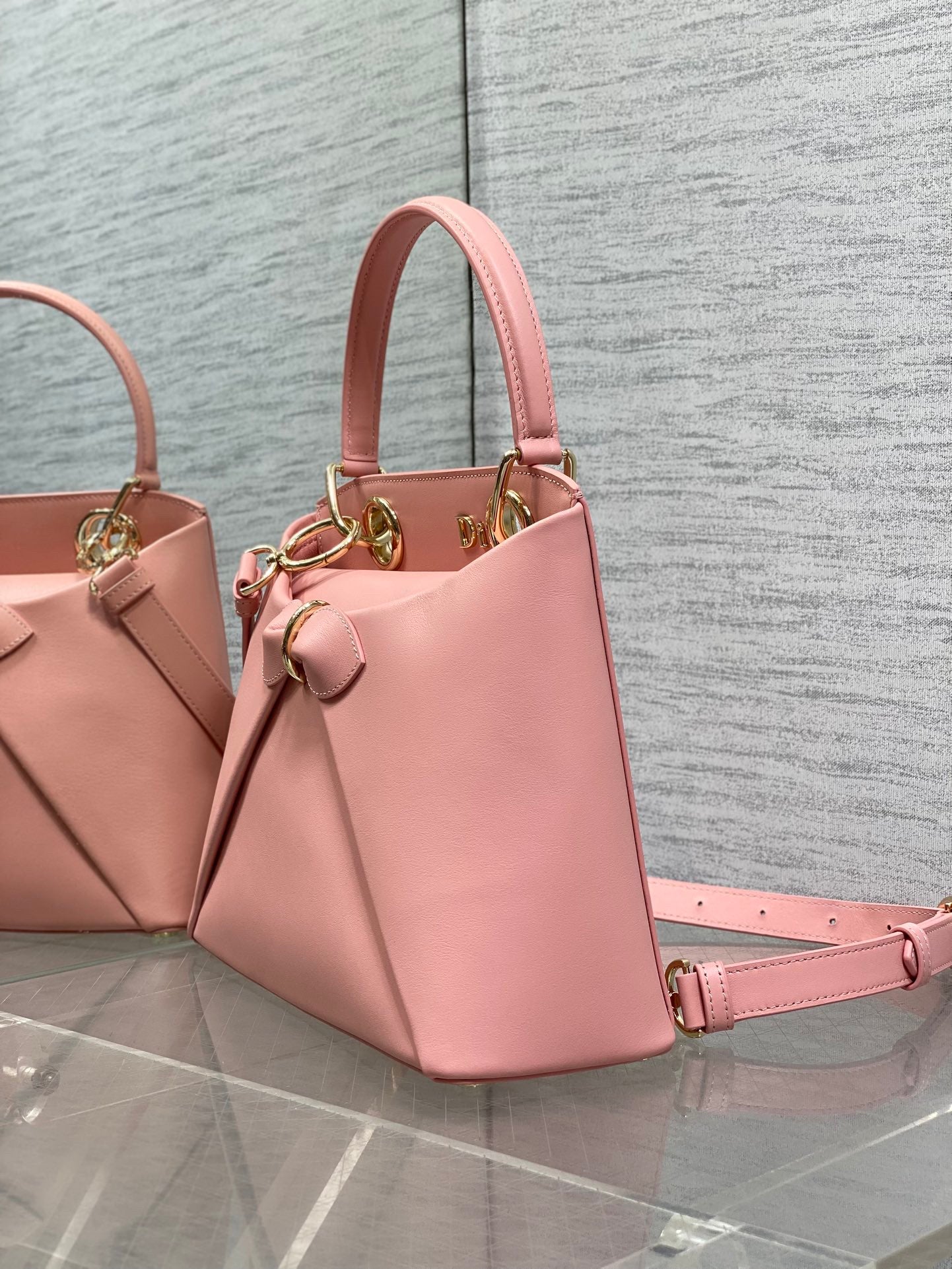 26SS latest bow handbag