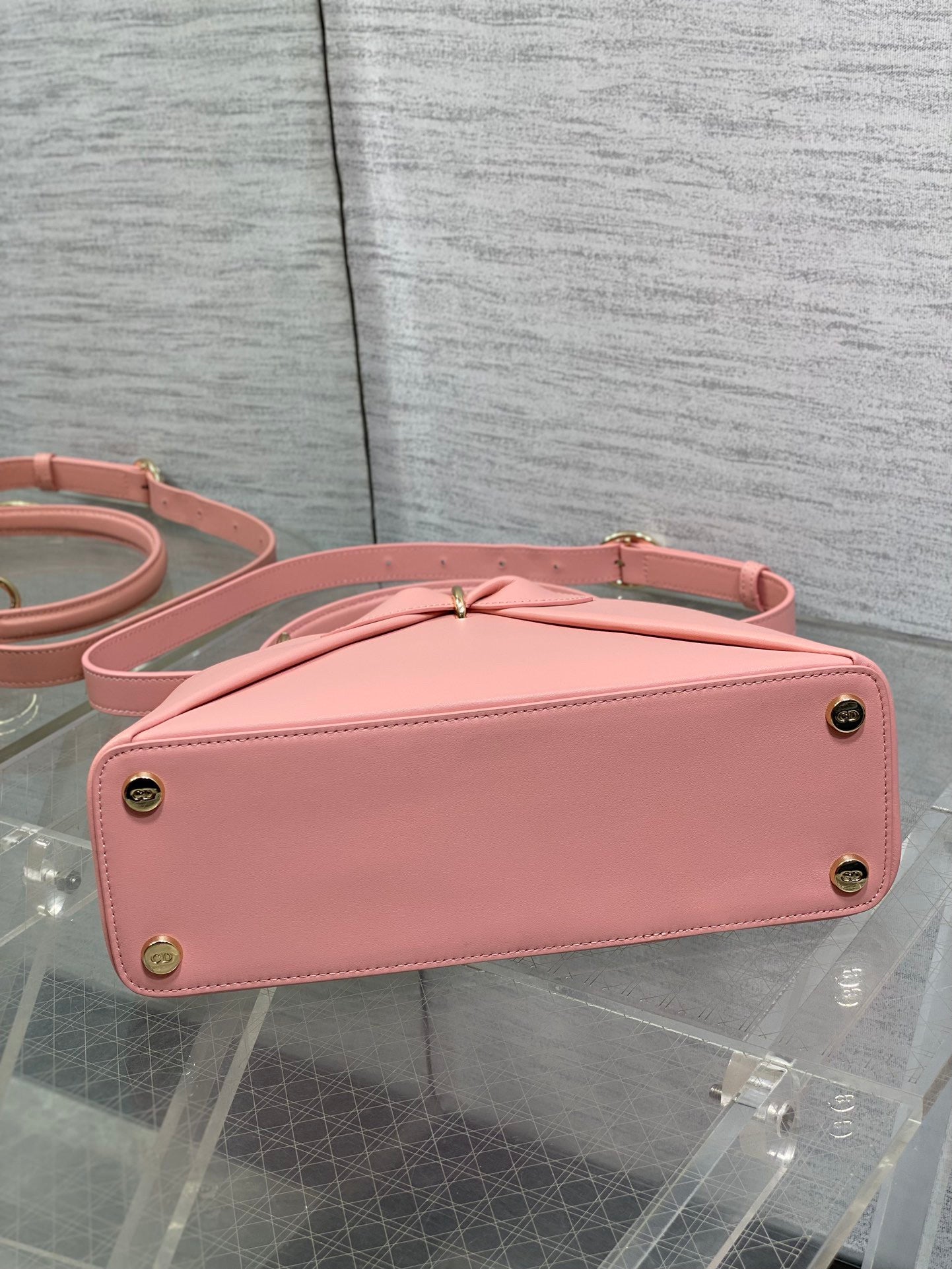 26SS latest bow handbag