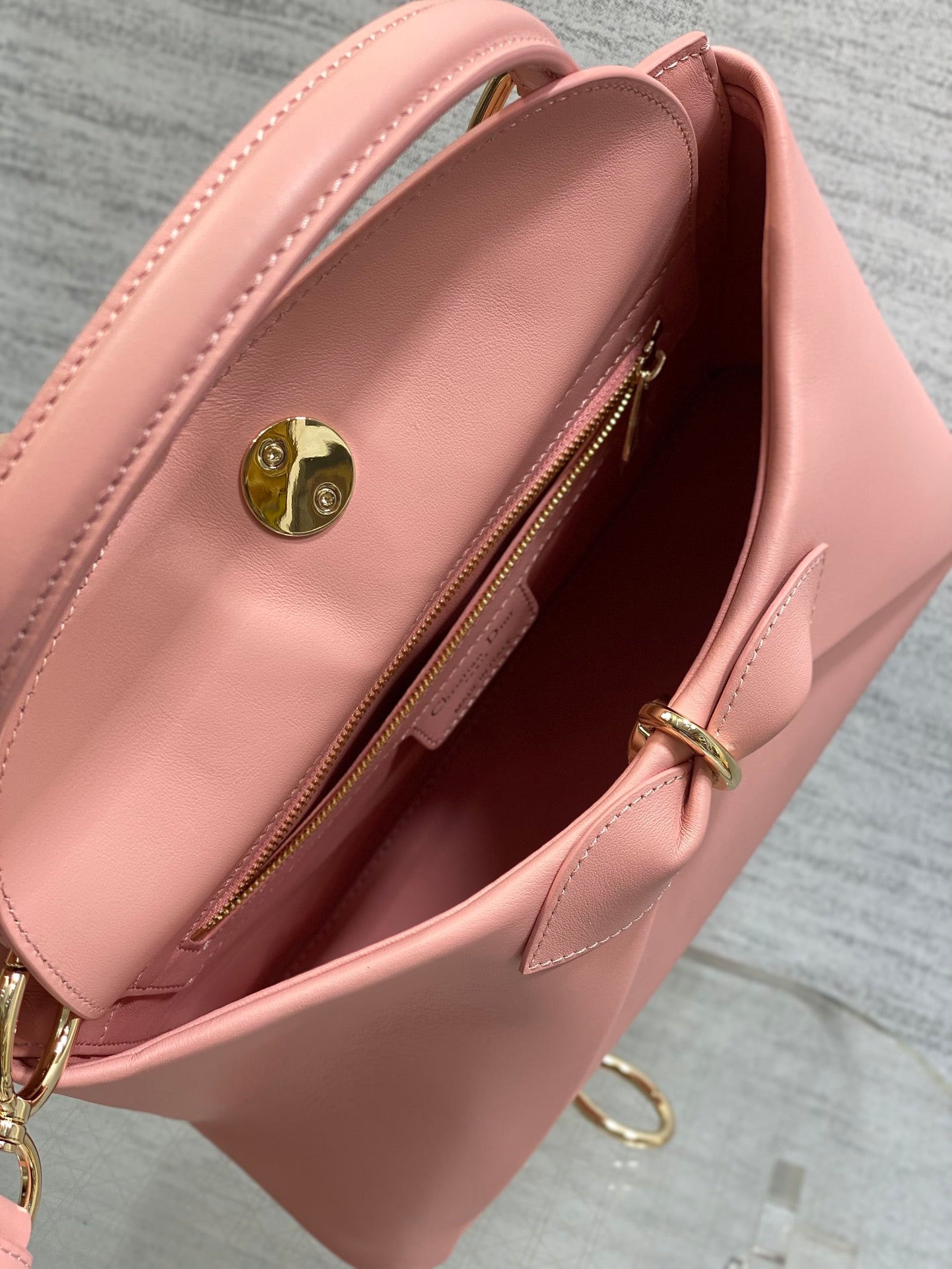 26SS latest bow handbag