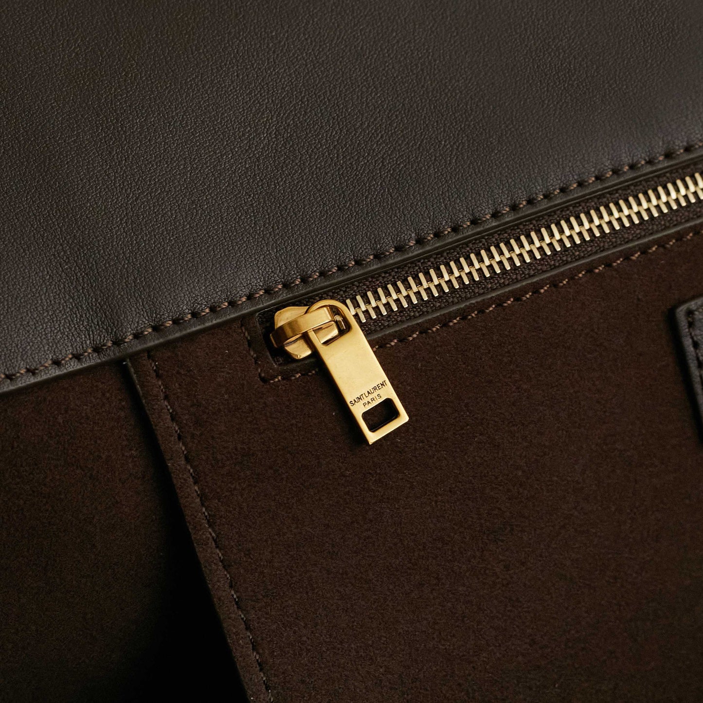 25FW new BEA horizontal TOTE suede bag