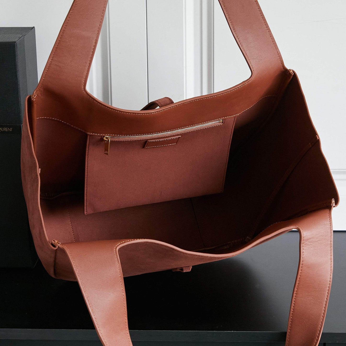 25FW new BEA horizontal TOTE suede bag