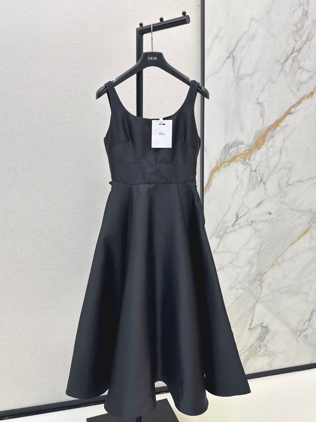26SS New Hepburn Style Back Bow Sleeveless Dress
