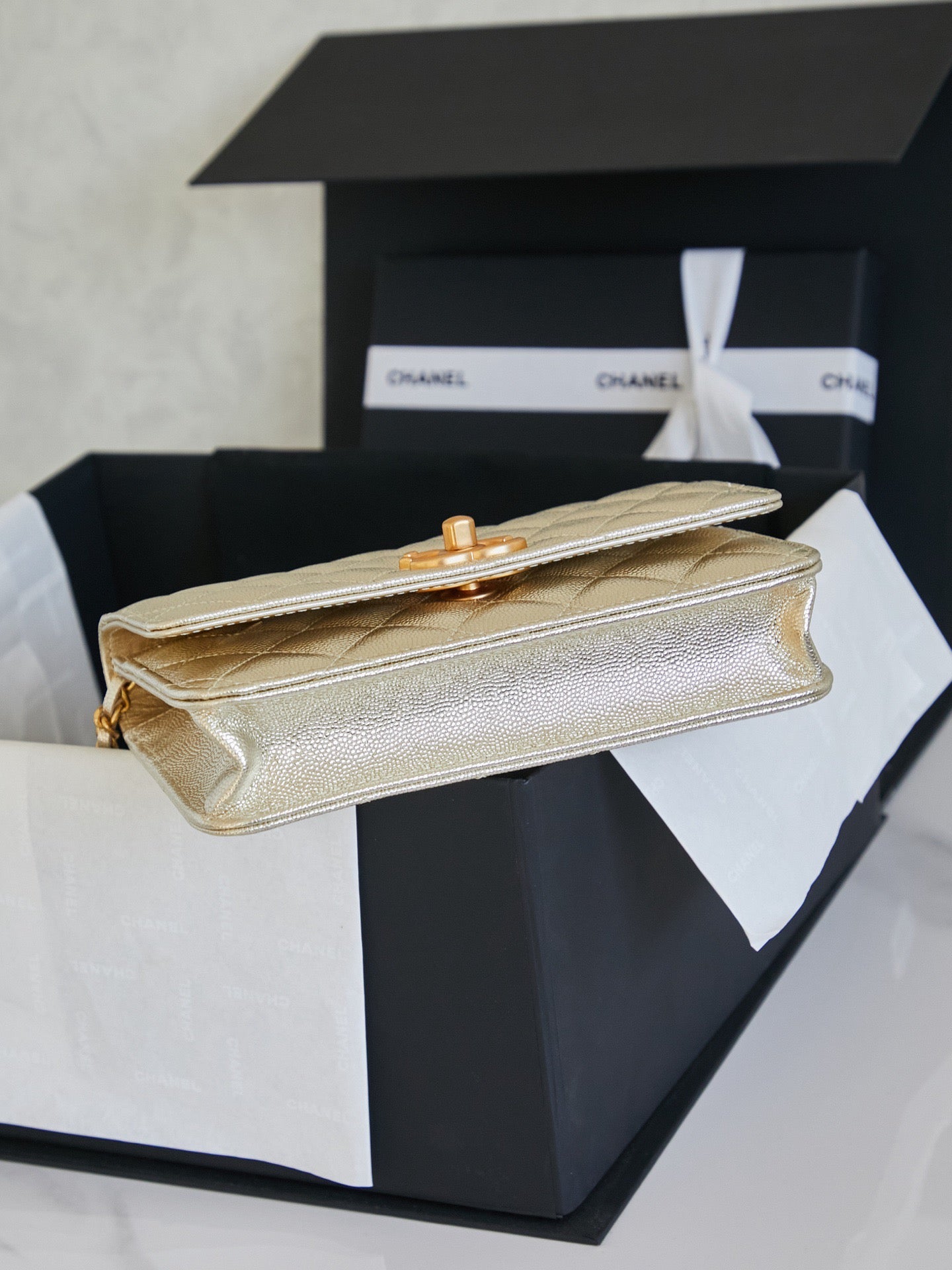 25B new style adjustable buckle hair bag