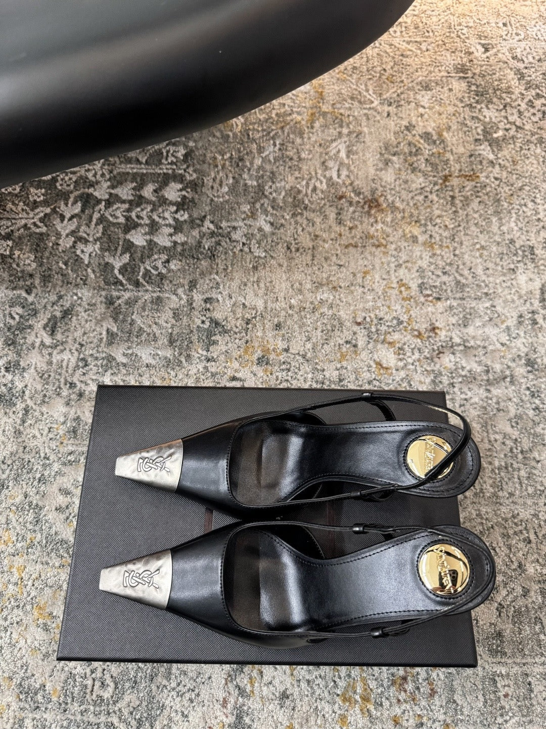 25FW new metal small square toe high heels (height: 8cm)