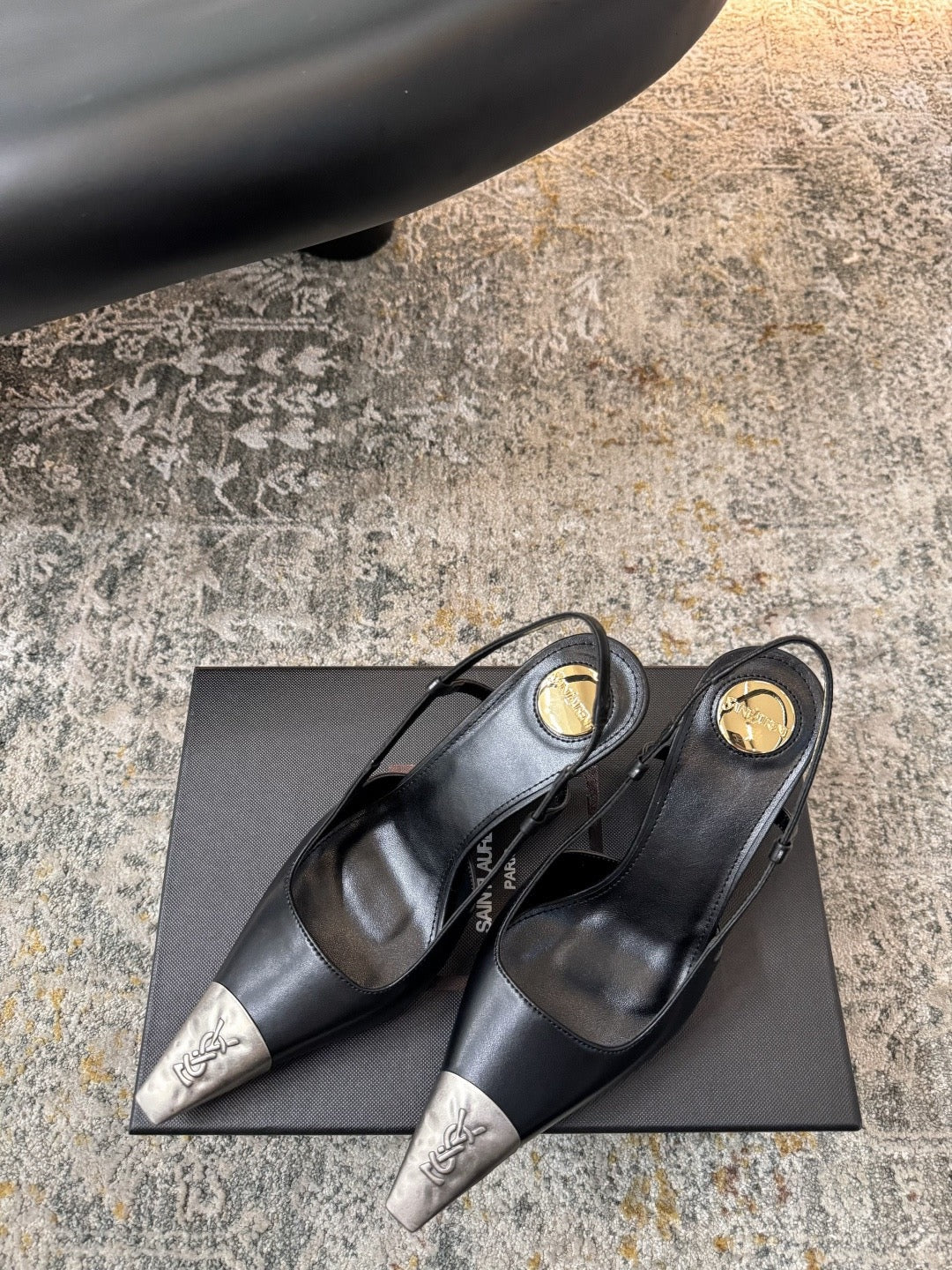 25FW new metal small square toe high heels (height: 8cm)