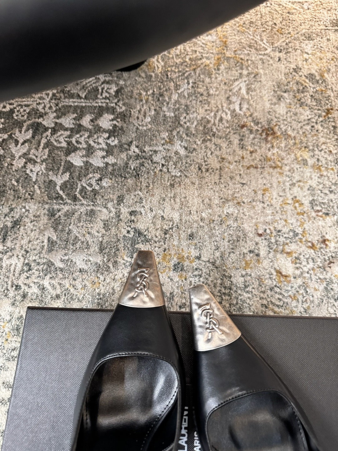 25FW new metal small square toe high heels (height: 8cm)