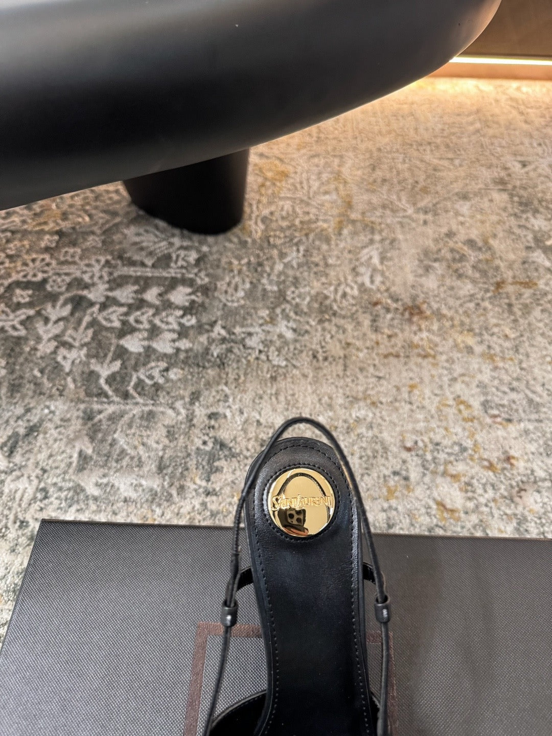 25FW new metal small square toe high heels (height: 8cm)