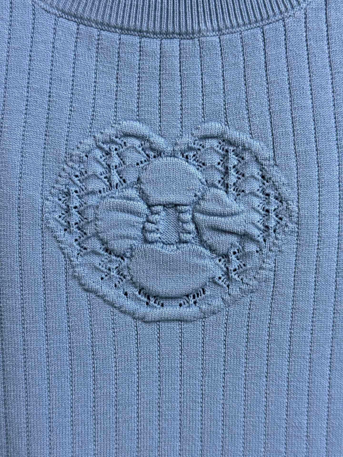 26SS NEW camellia knitted vest