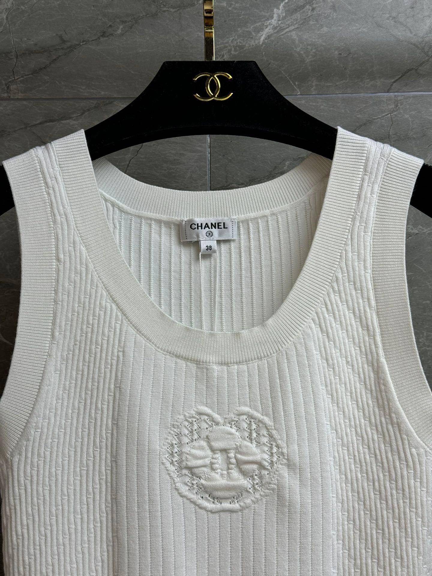 26SS NEW camellia knitted vest