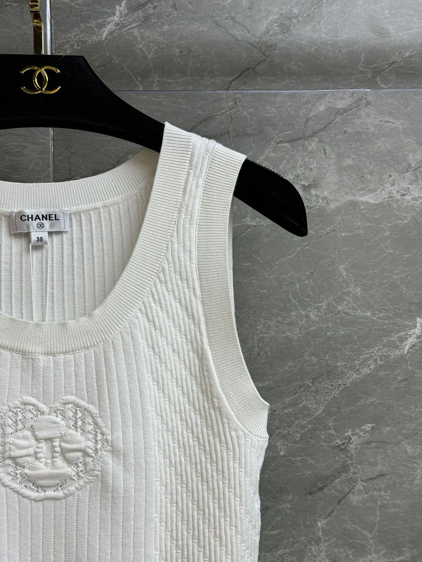 26SS NEW camellia knitted vest
