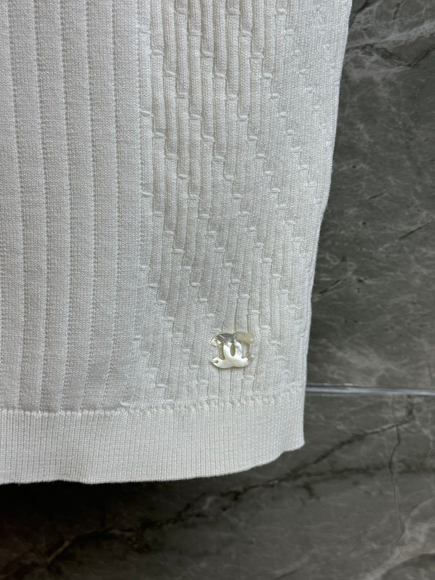 26SS NEW camellia knitted vest