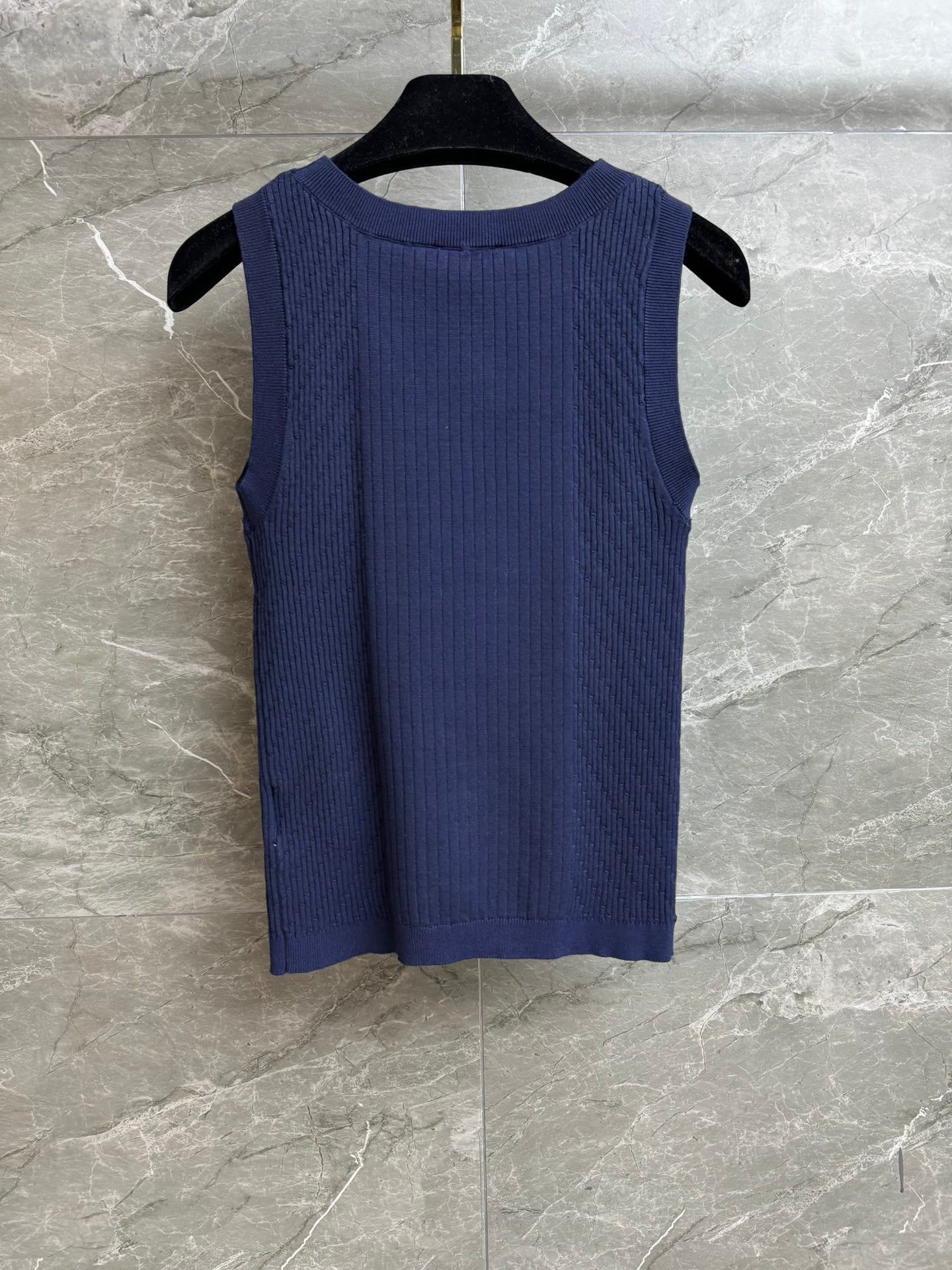26SS NEW camellia knitted vest