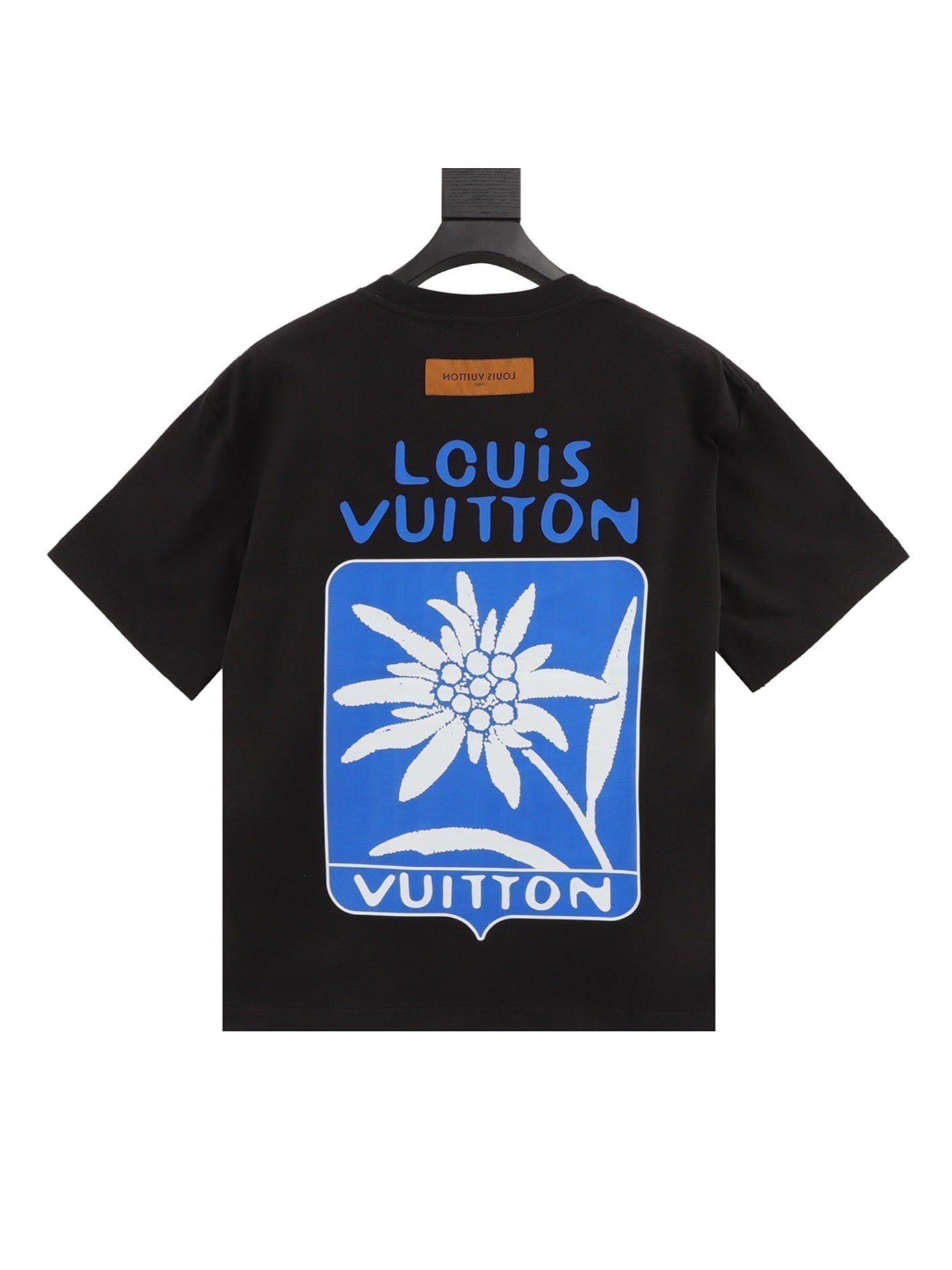 Camiseta estampada artesanal.