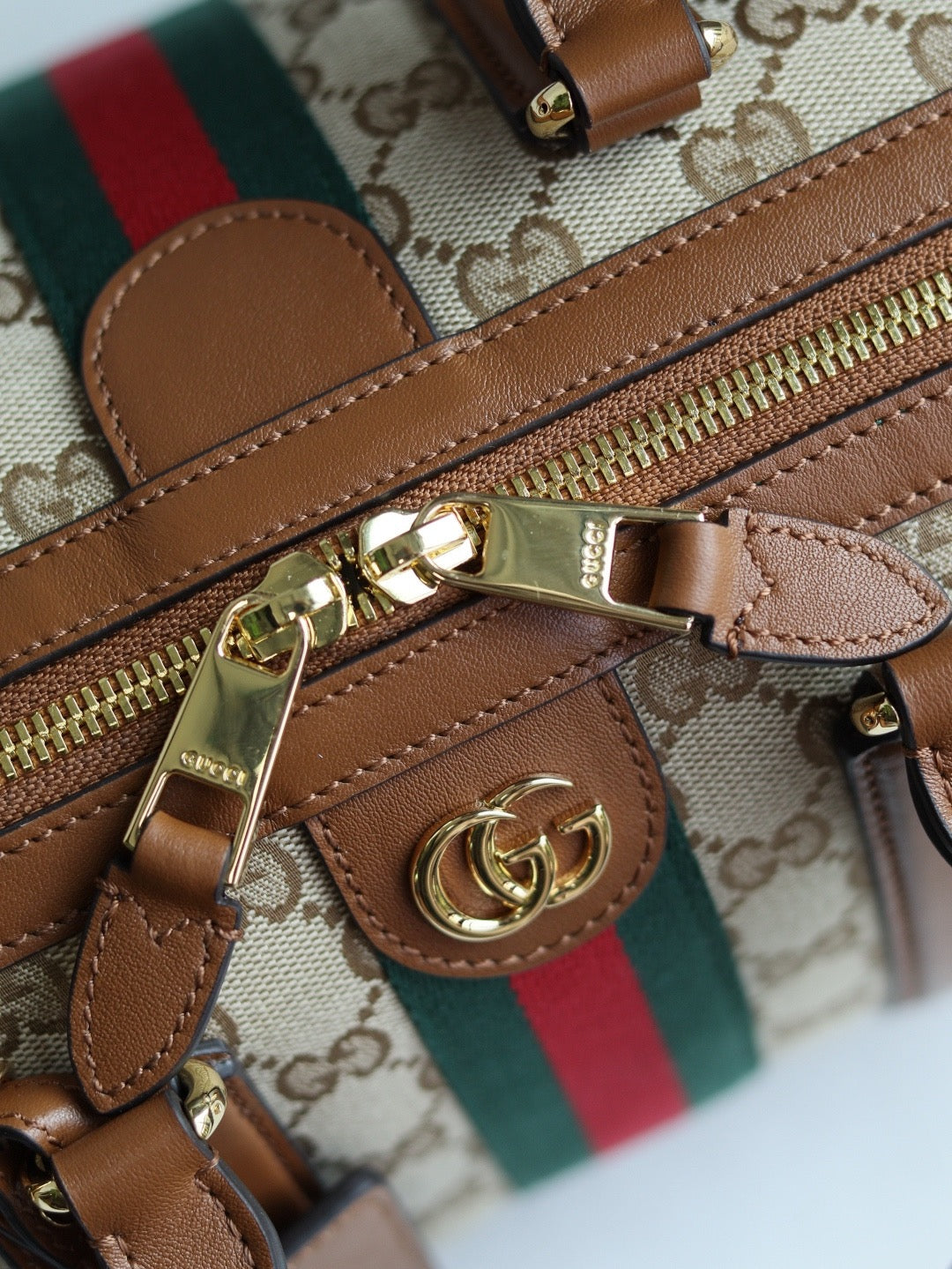 26SS NEW Ophidia medium boston bag