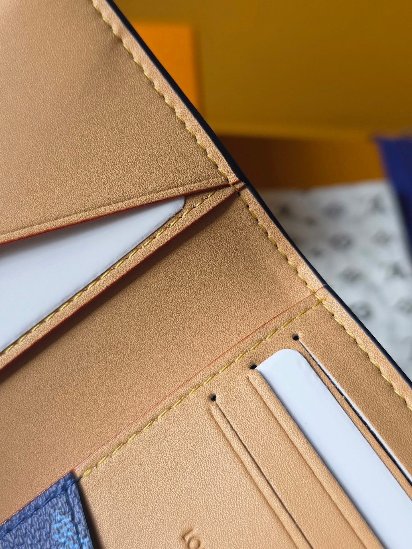 25FW NEW Pocket Wallet Card Holder
