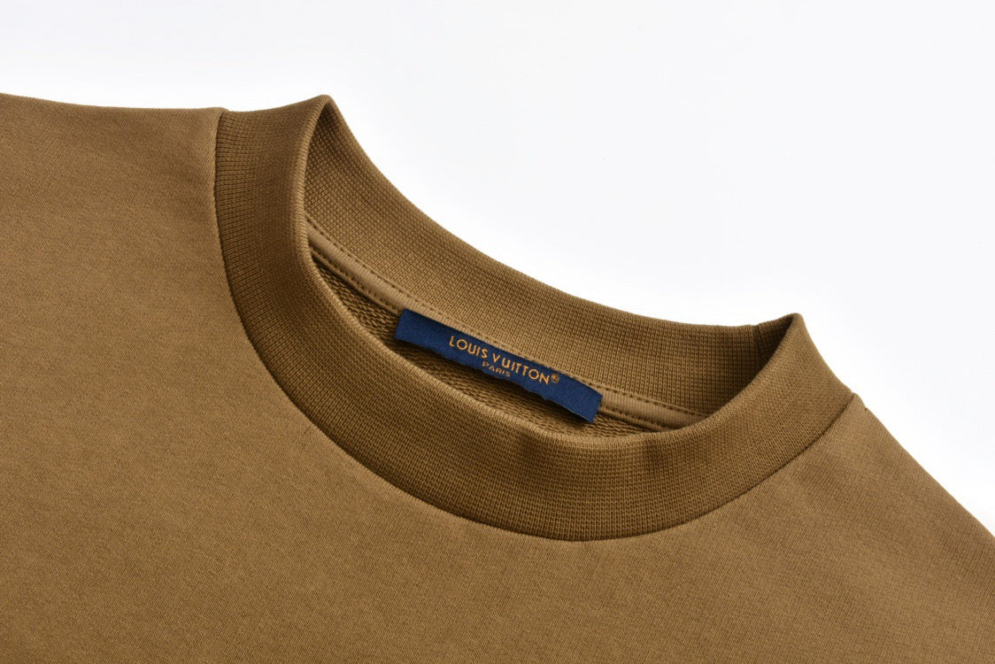 bestickter Kapuzenpullover