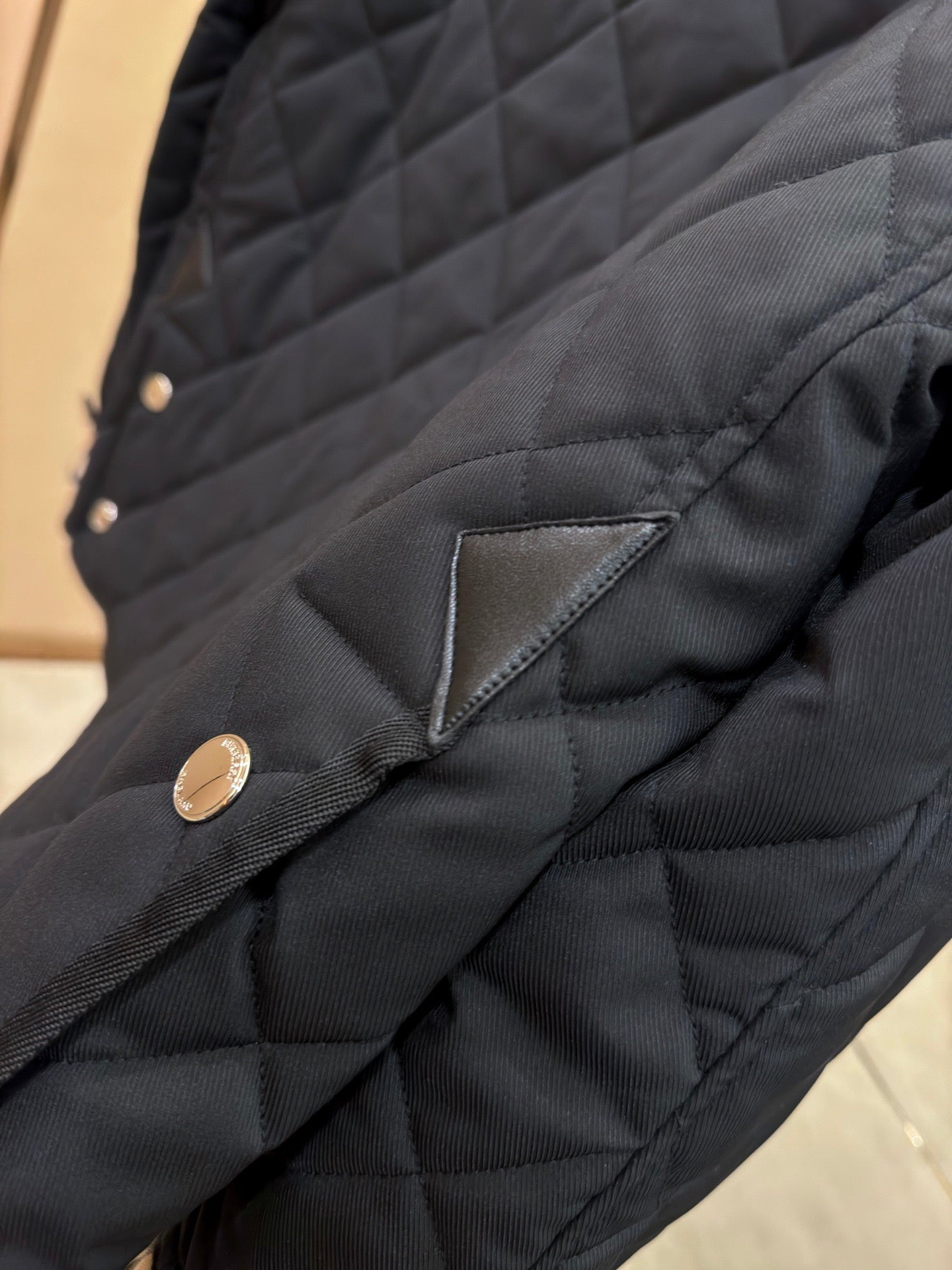 26SS NEU Kordkragen Diamant-Steppjacke kurze Baumwoll-Jacke
