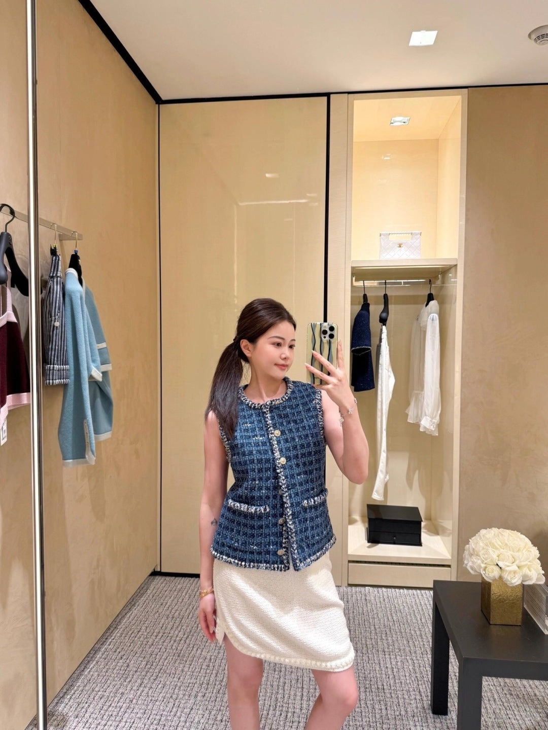 26SS neue ärmellose Weste aus Tweed
