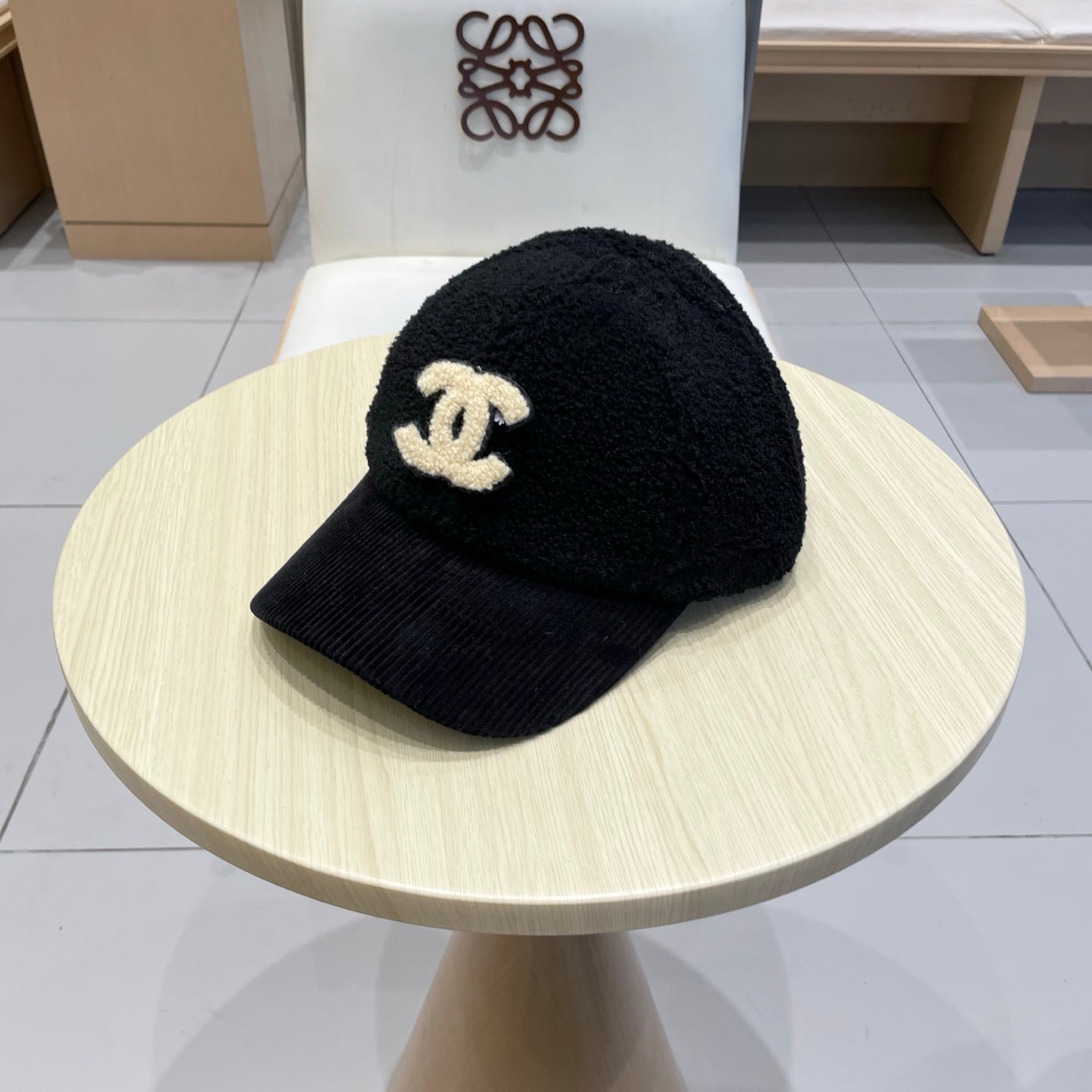 25FW NEW Lamb wool and corduroy brim baseball cap