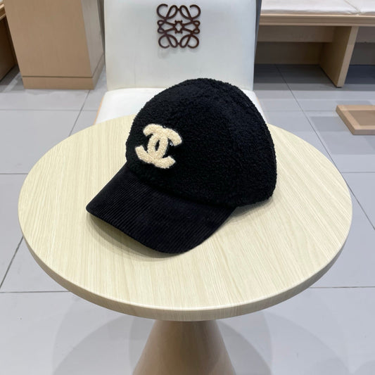 25FW NEW Lamb wool and corduroy brim baseball cap