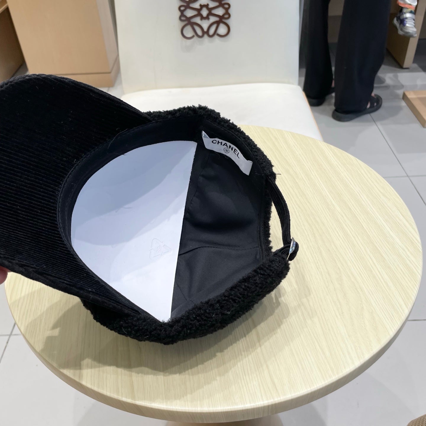 25FW NEW Lamb wool and corduroy brim baseball cap