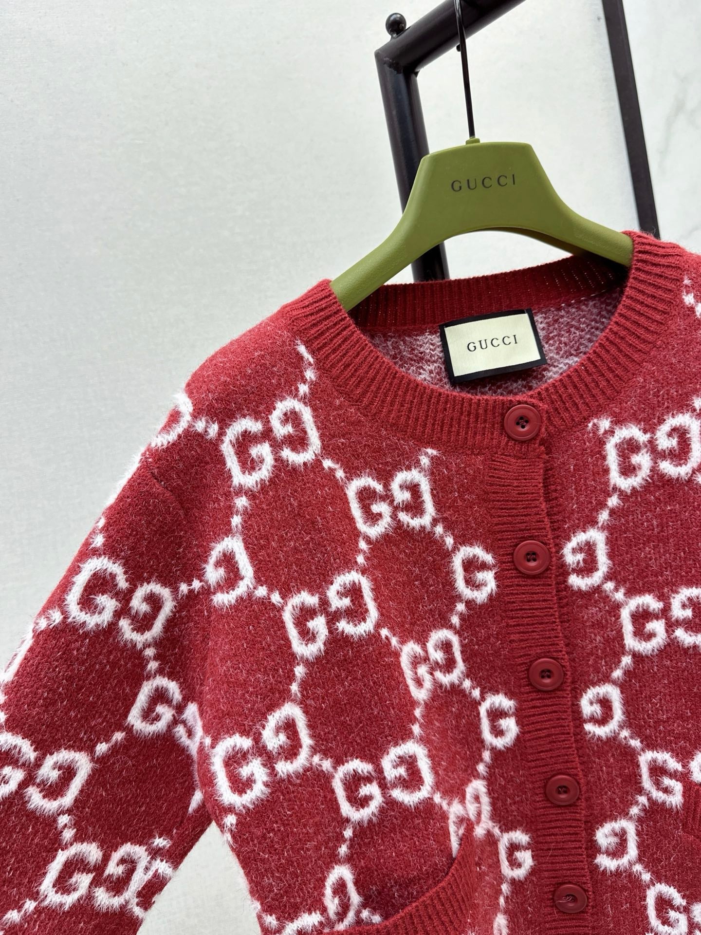 25FW NEW crew neck cardigan