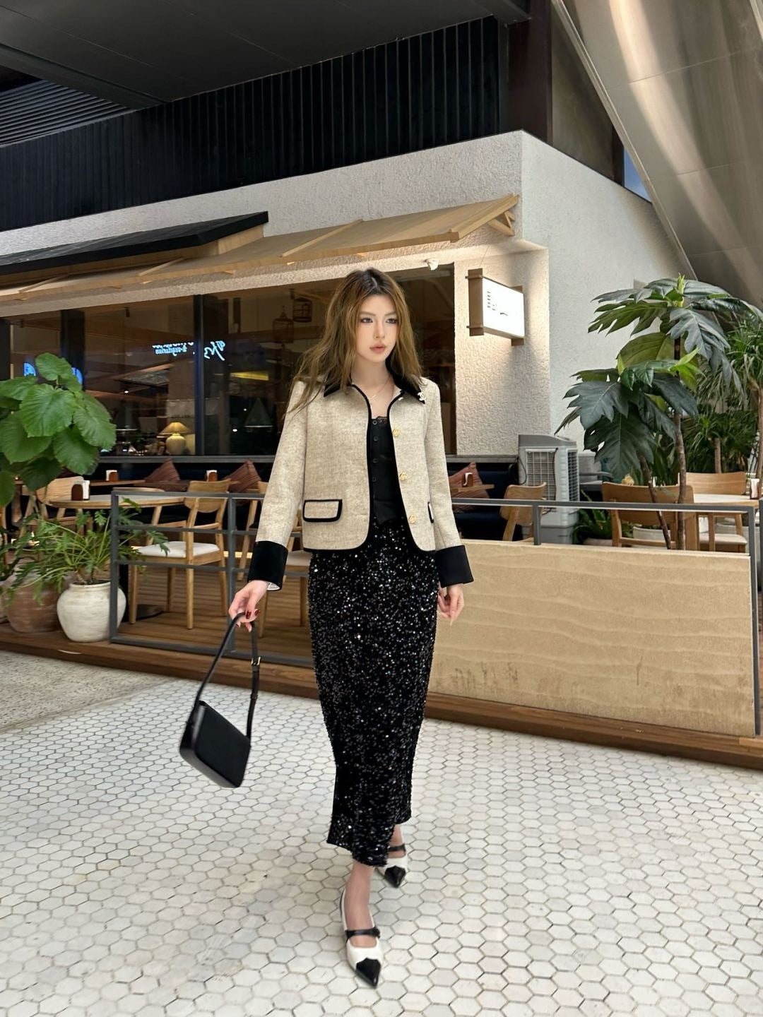 25FW New Velvet Patchwork coat: Retro and Stylish