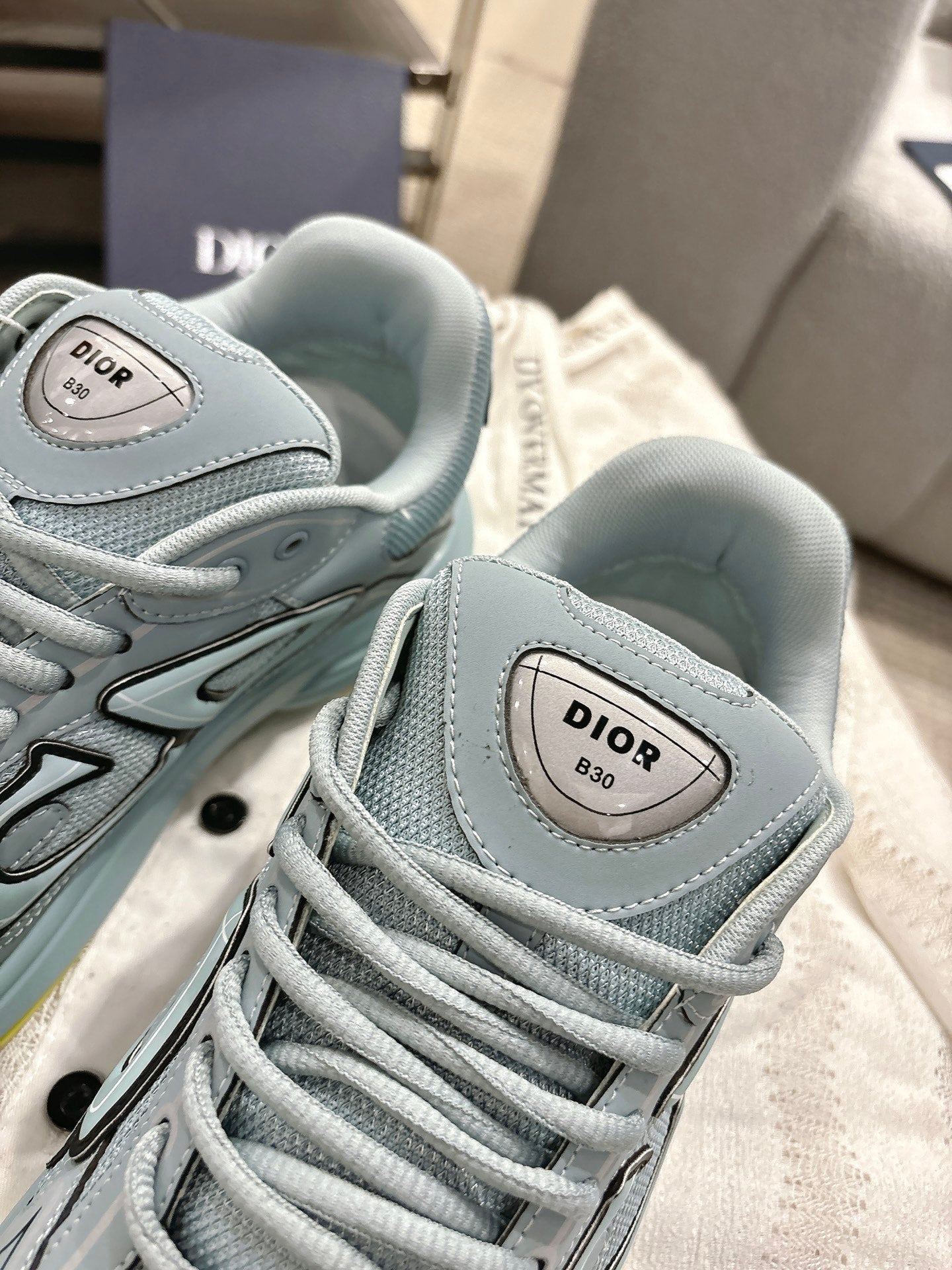 Retro style B30 new style reflective design Star couple sneakers