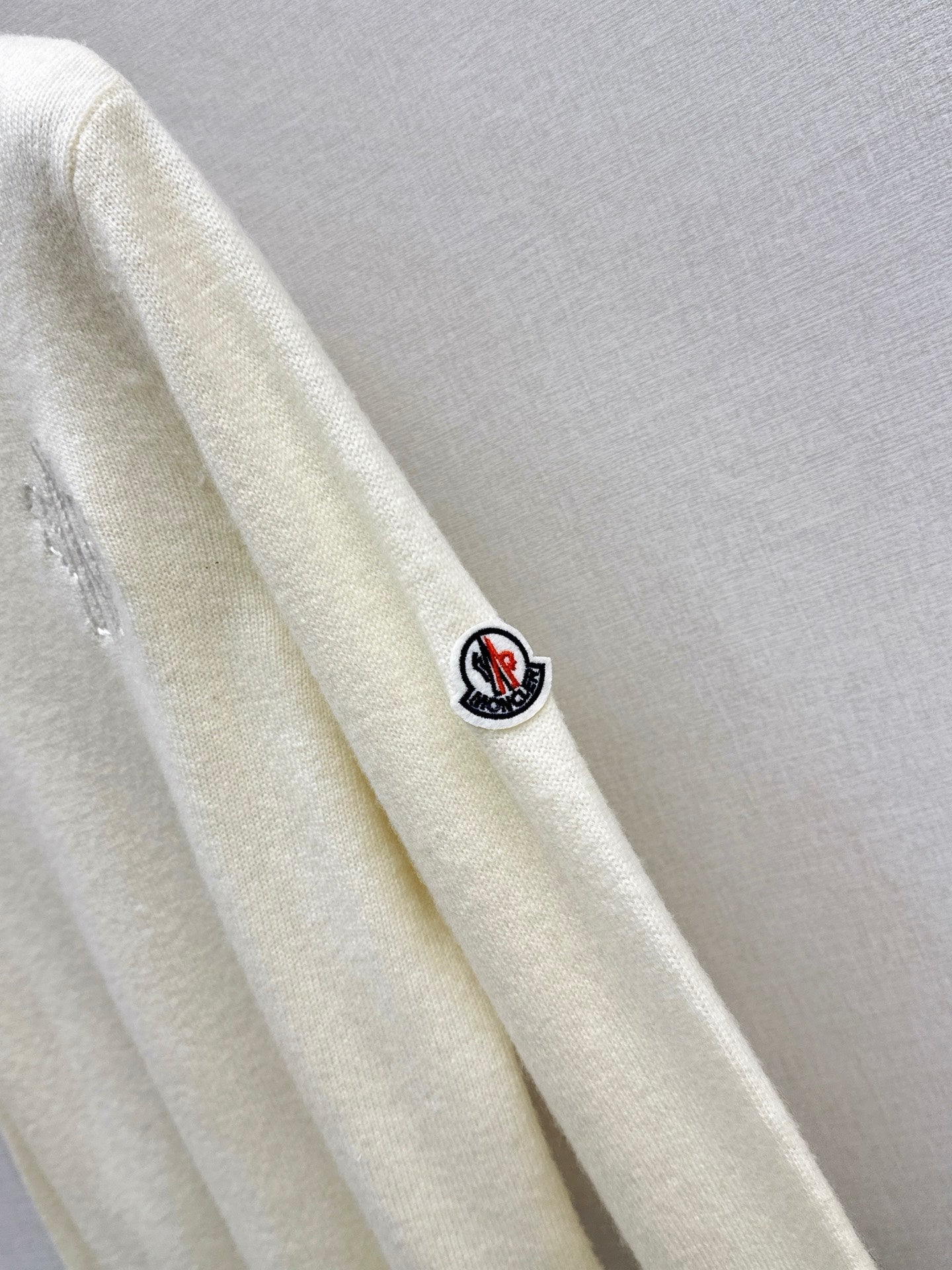 25FW new versatile round neck sweater