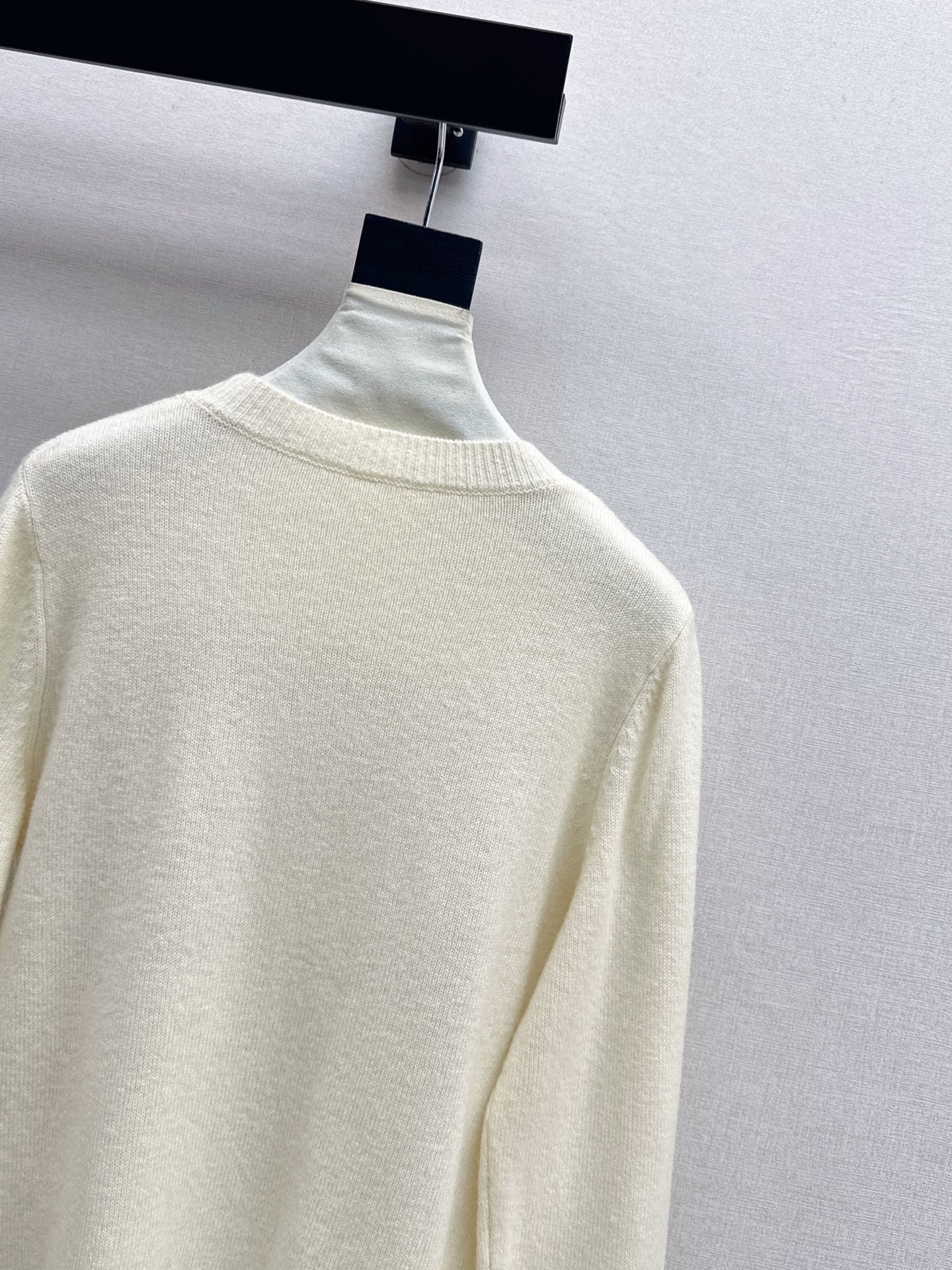 25FW new versatile round neck sweater