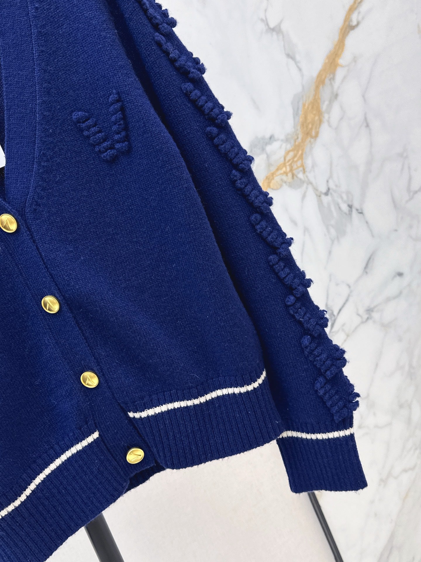 25FW autumn and winter latest three-dimensional crochet letter knitted cardigan