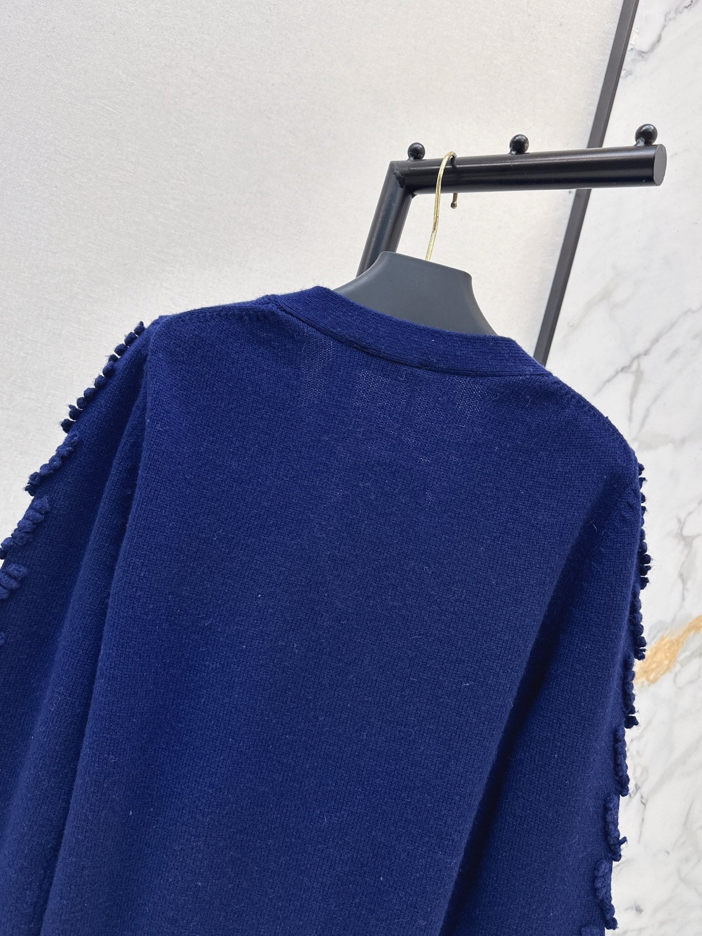 25FW autumn and winter latest three-dimensional crochet letter knitted cardigan