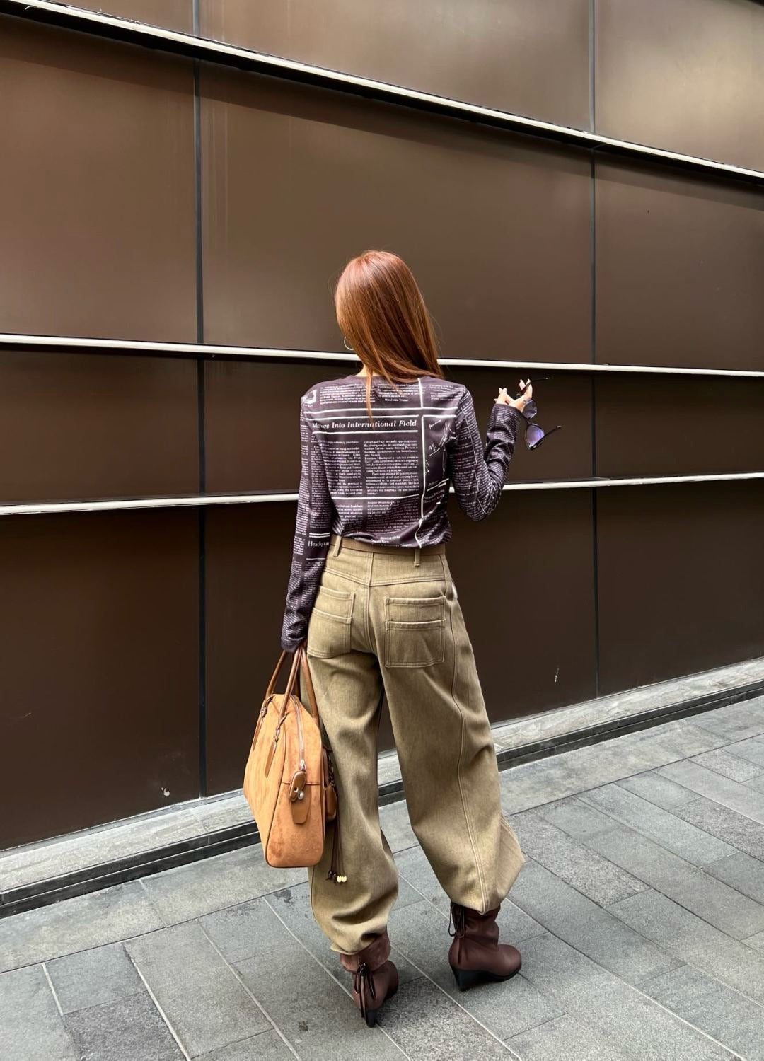 25FW autumn and winter latest letter printed German velvet bottoming shirt