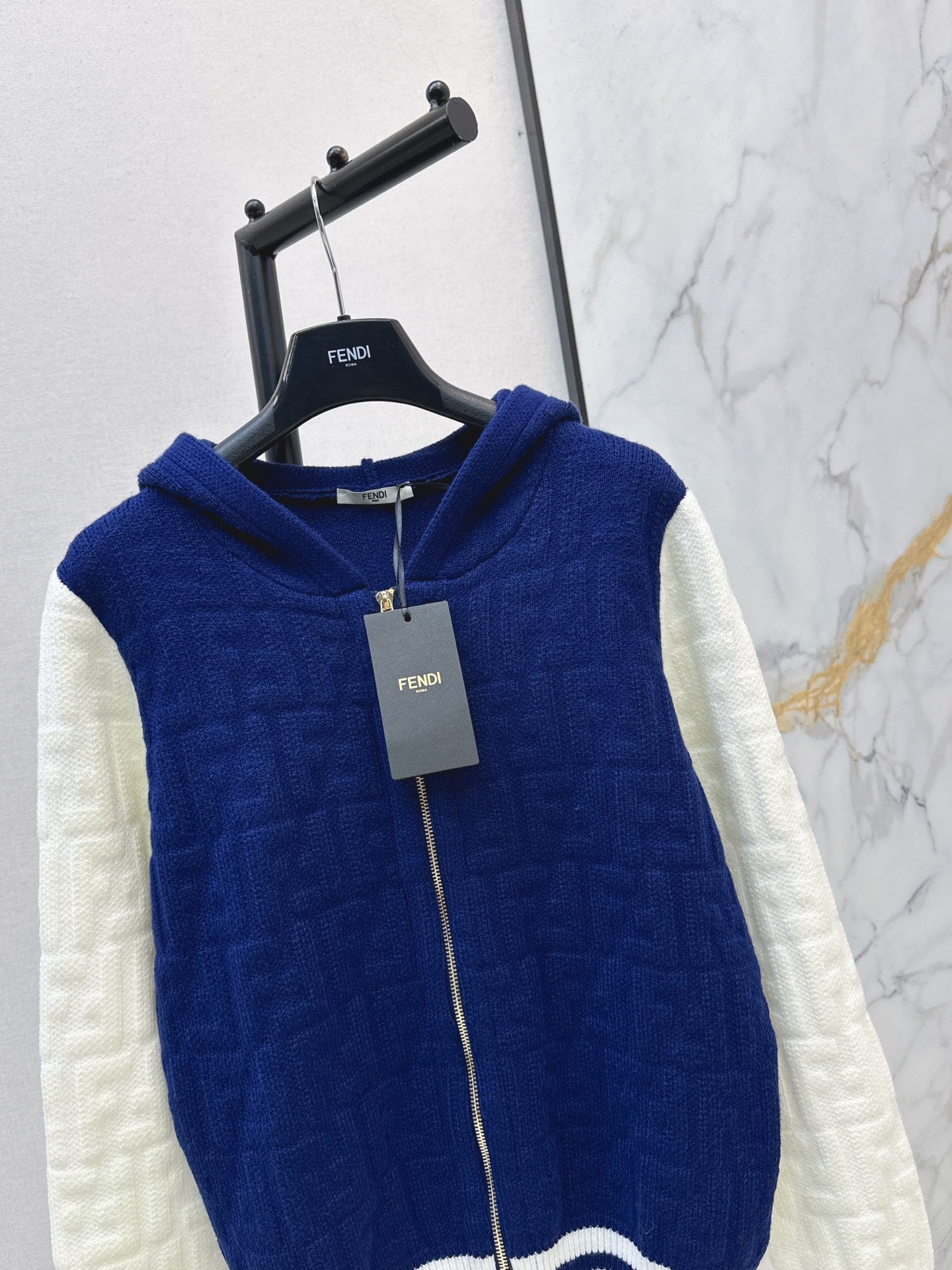 25FW latest style classic cardigan with contrasting colors