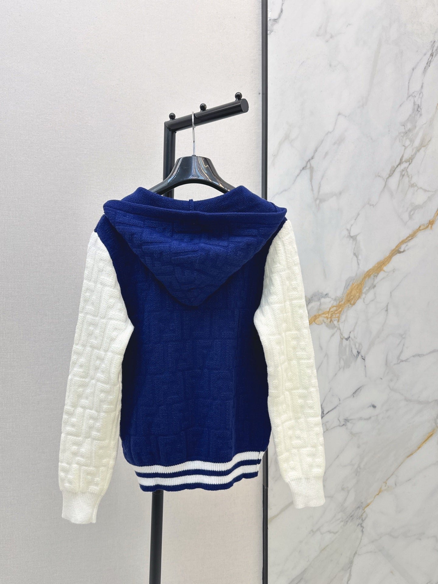 25FW latest style classic cardigan with contrasting colors