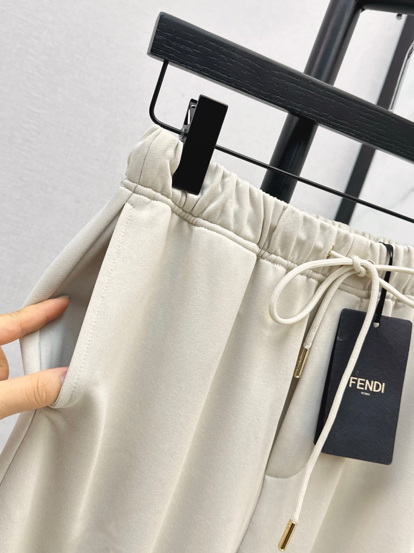 25FW latest casual trousers