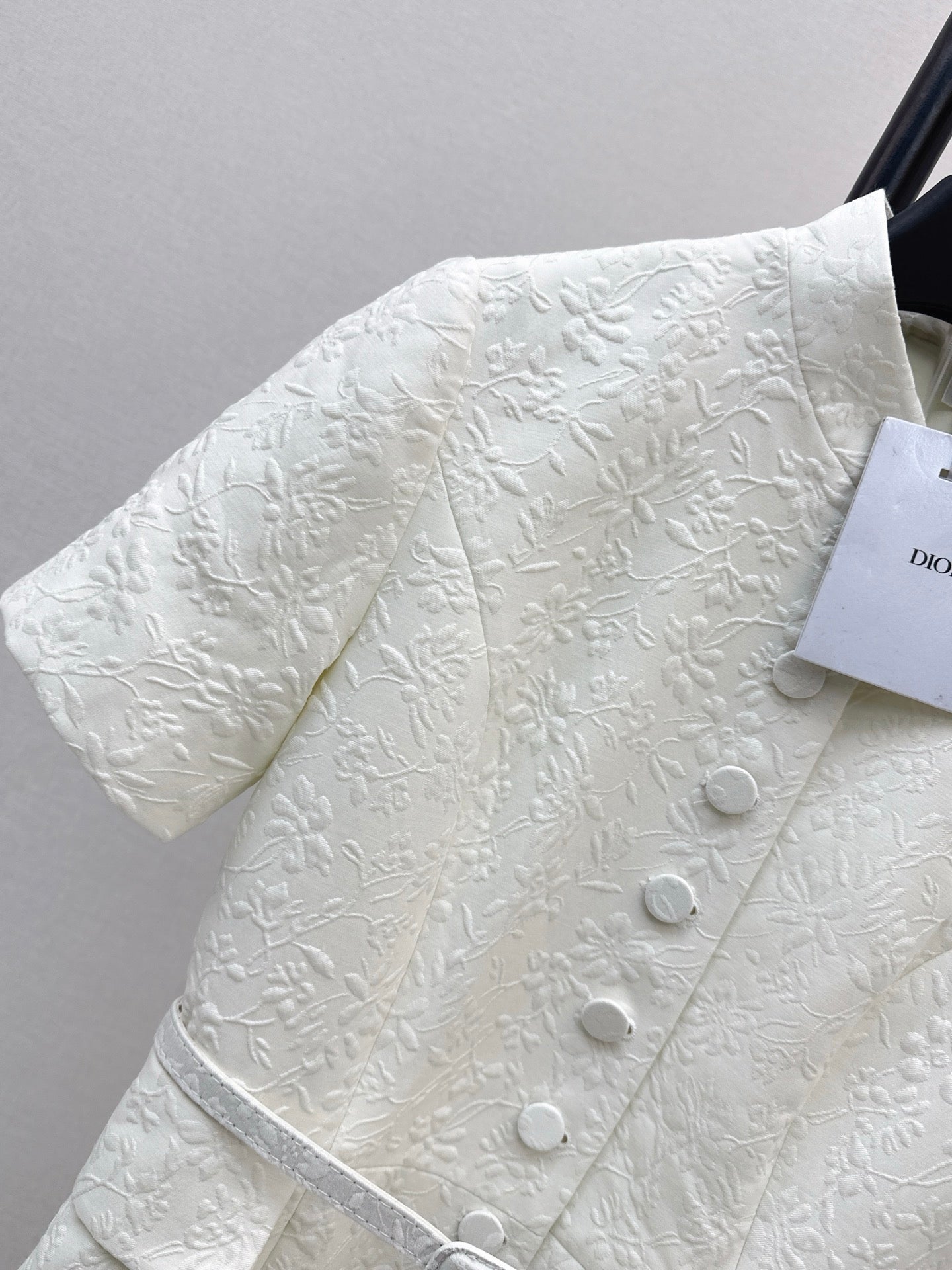 26SS early spring latest white stand-collar dress