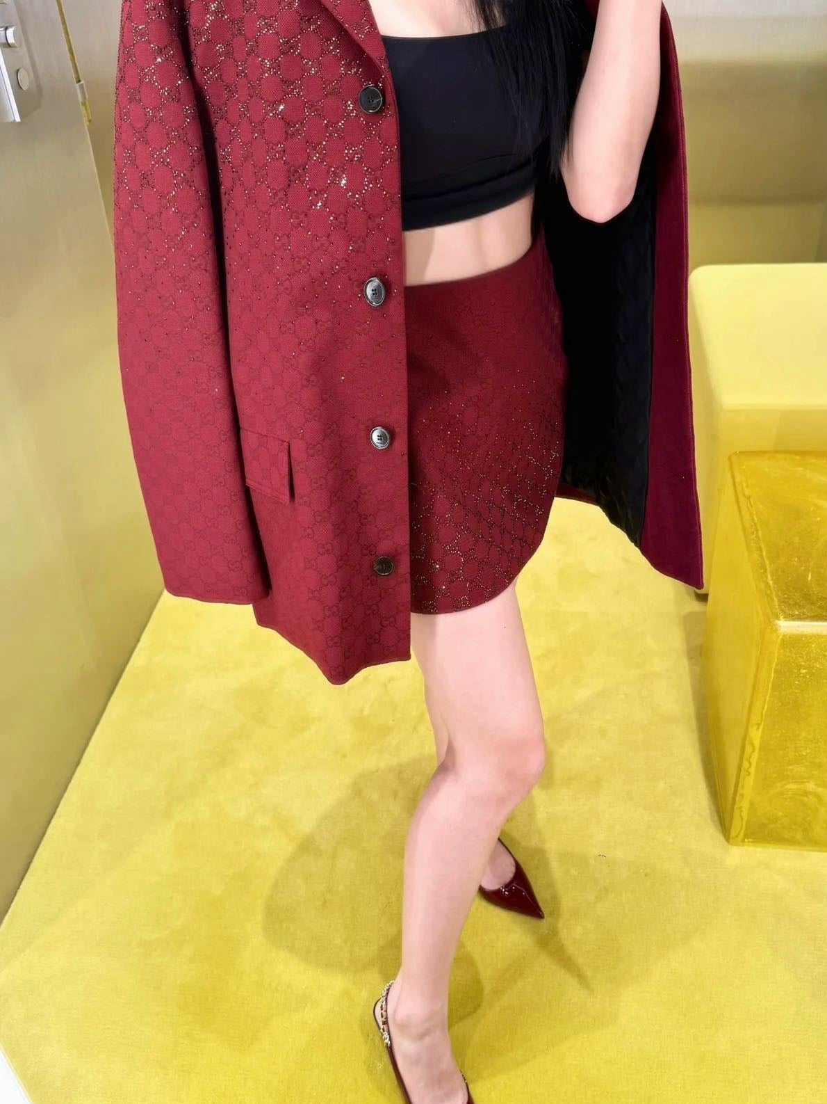 🎄Xmas🎄25FW sparkling autumn and winter series Christmas red luxury crystal diamond letter jacquard miniskirt