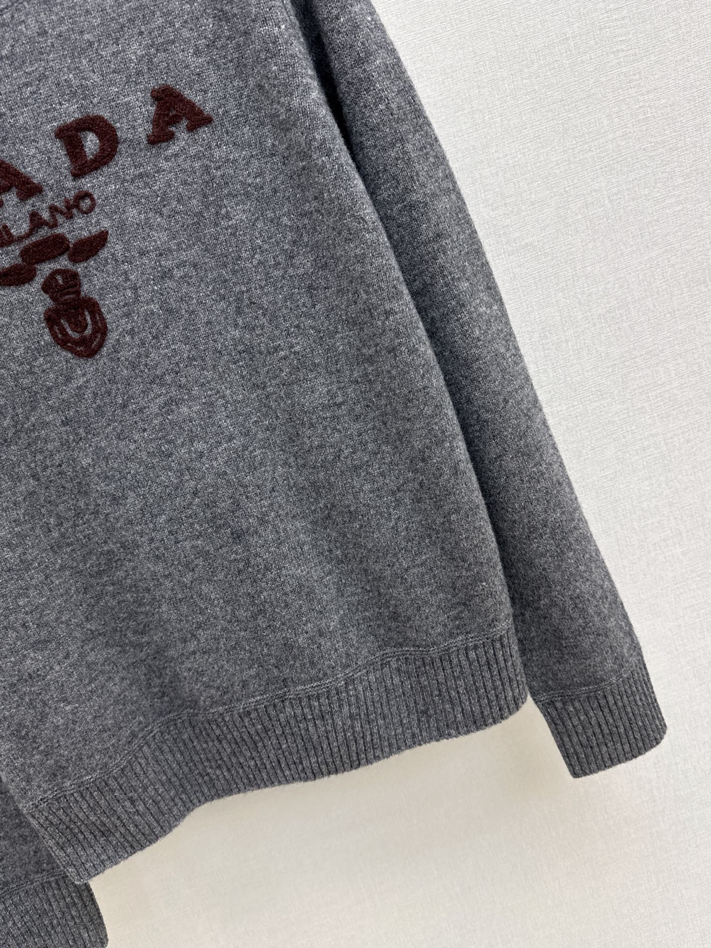 25FW latest simple pullover crew neck sweater