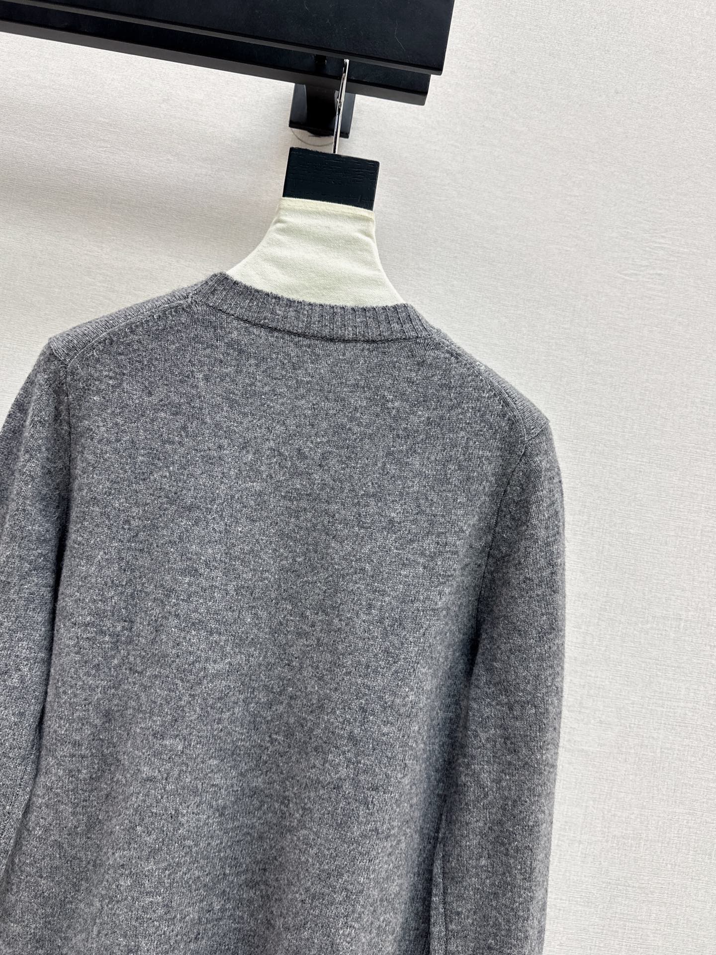 25FW latest simple pullover crew neck sweater