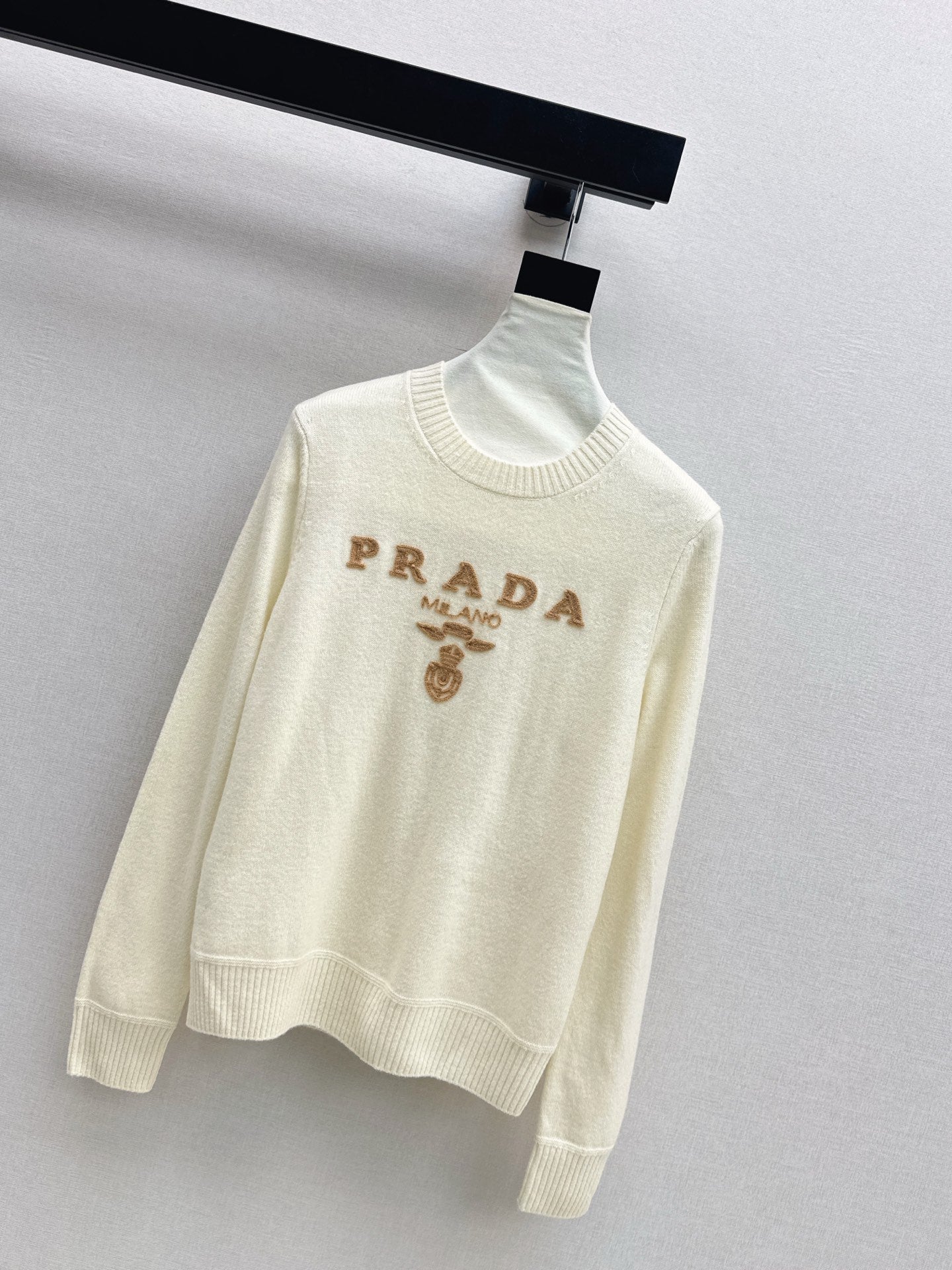 25FW latest simple pullover crew neck sweater