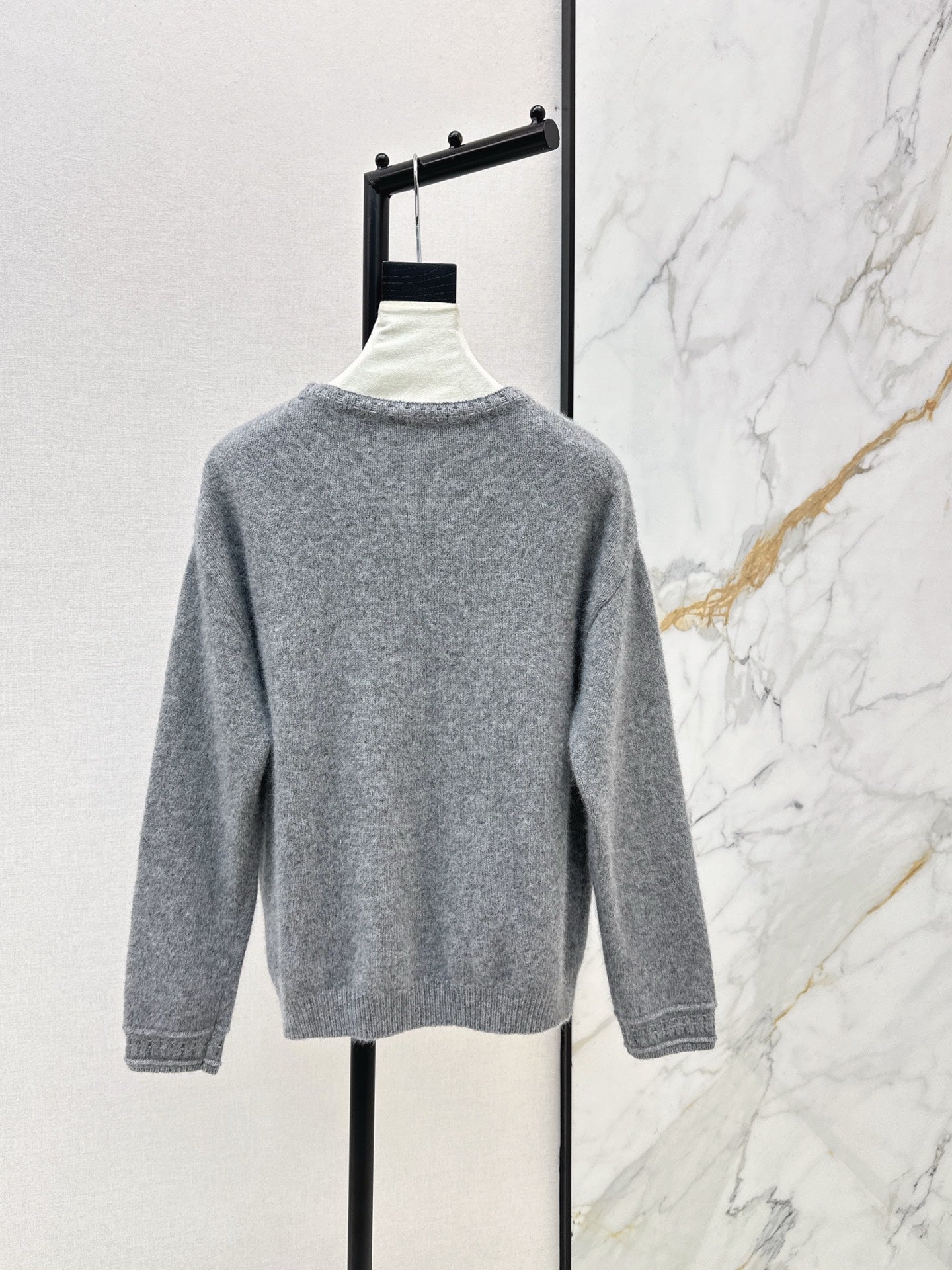 25FW latest all-match crew neck sweater