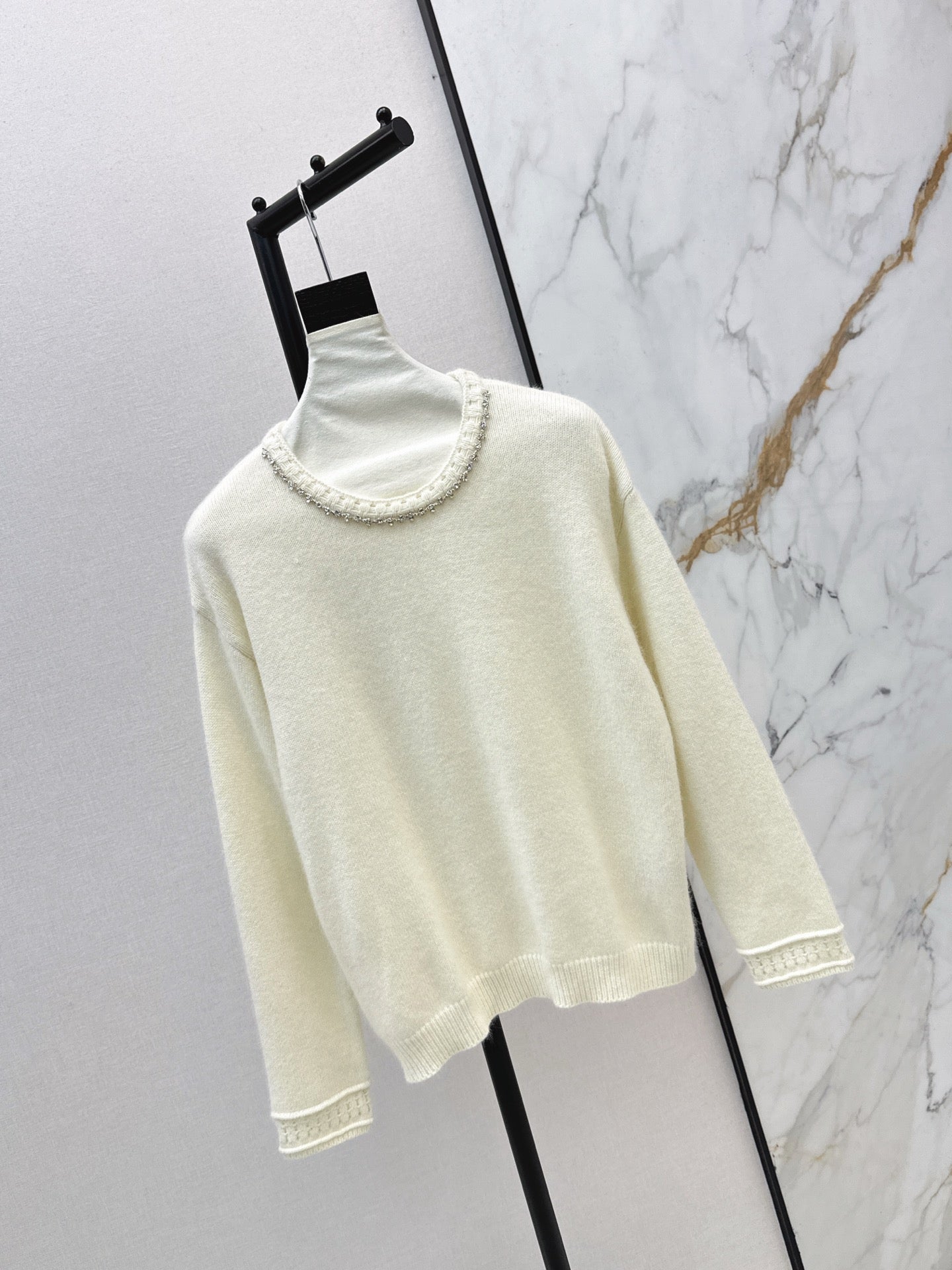 25FW latest all-match crew neck sweater