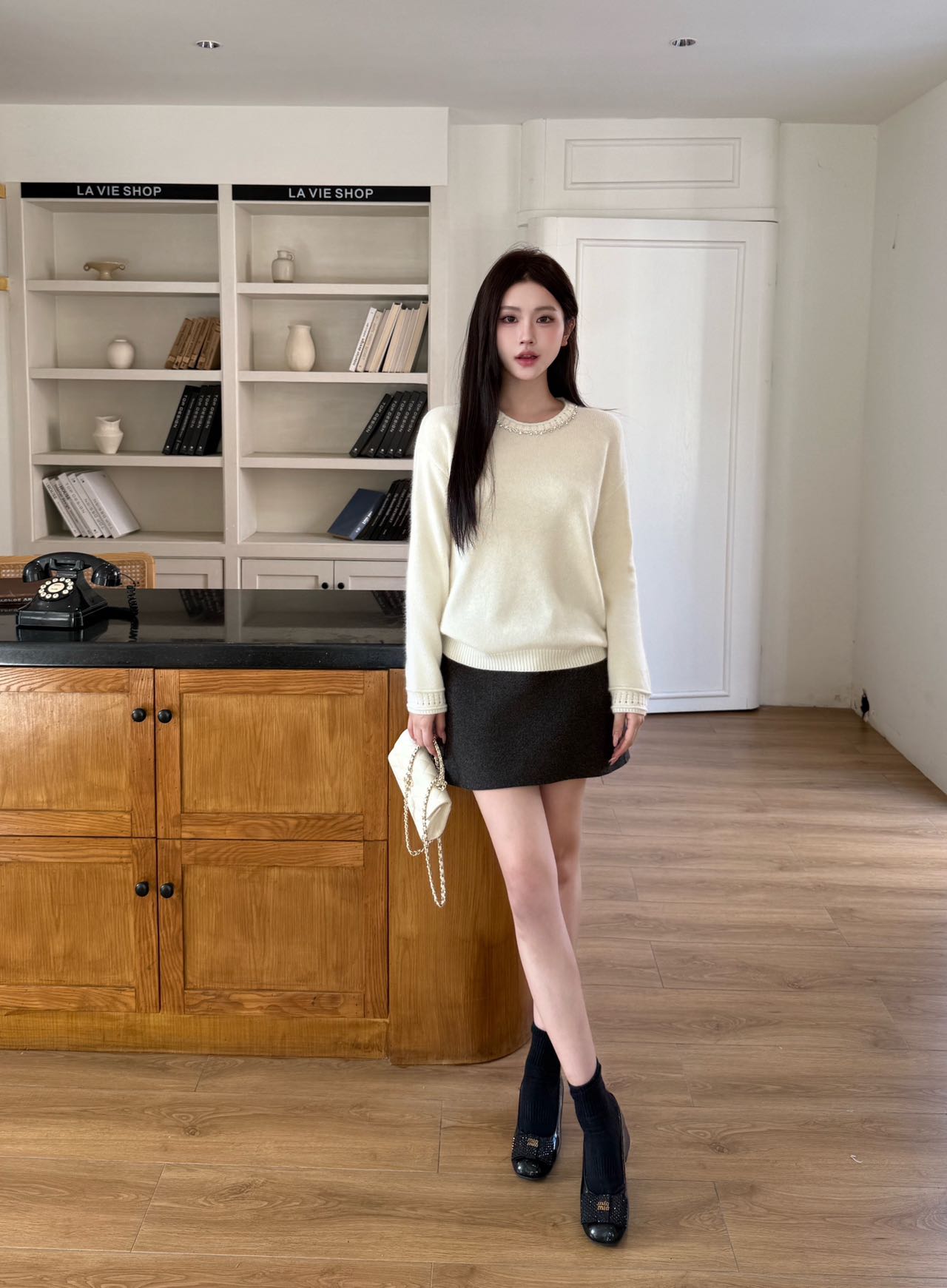 25FW latest all-match crew neck sweater