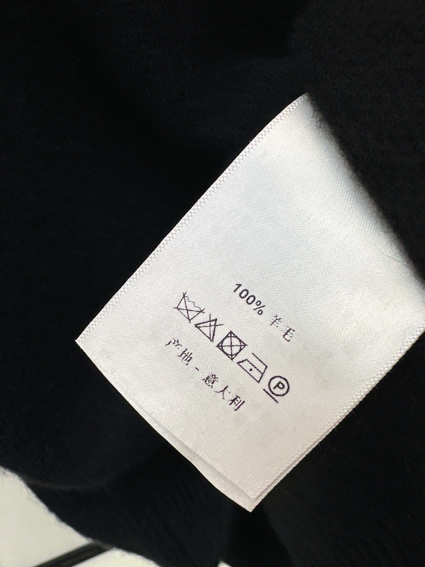 25FW latest all-match crew neck sweater