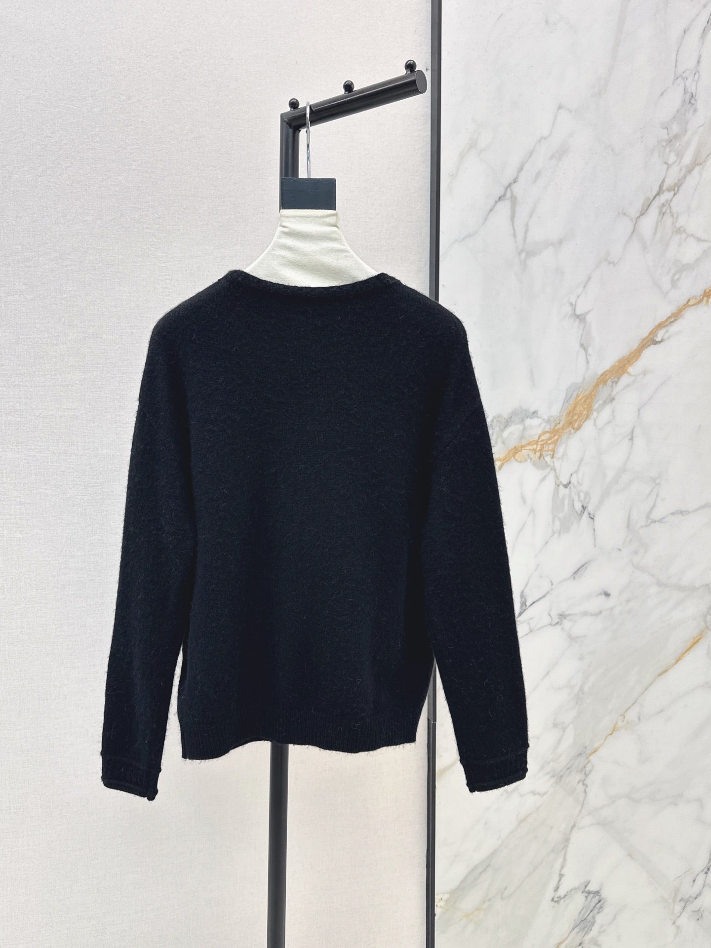 25FW latest all-match crew neck sweater